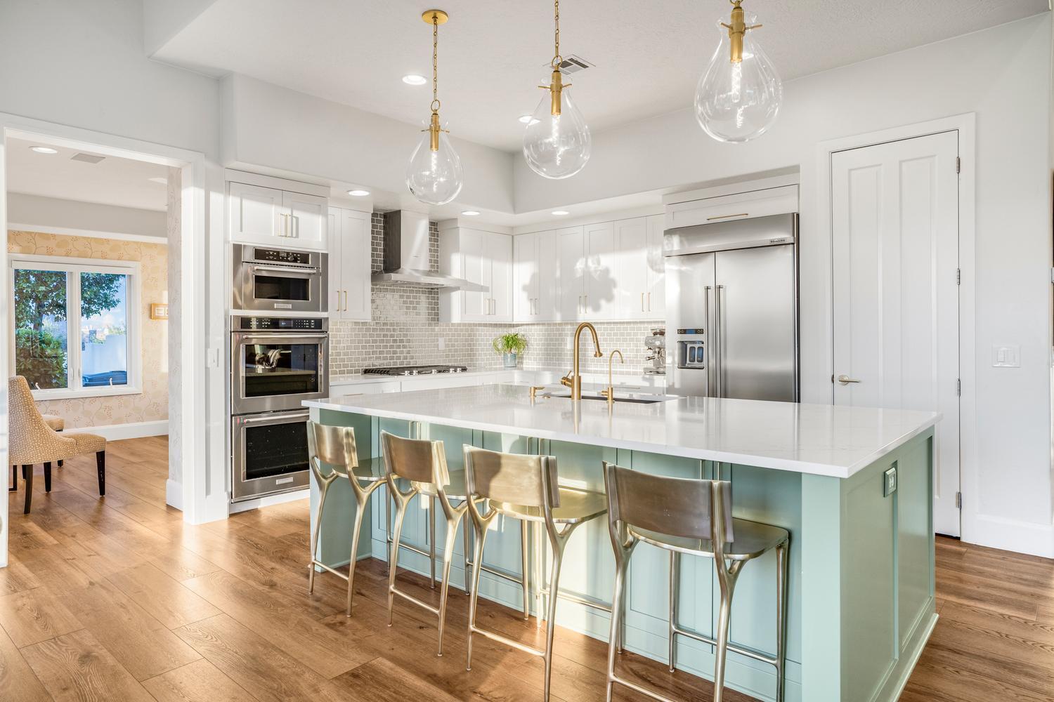 SOUTHGATE HILLS - Residential