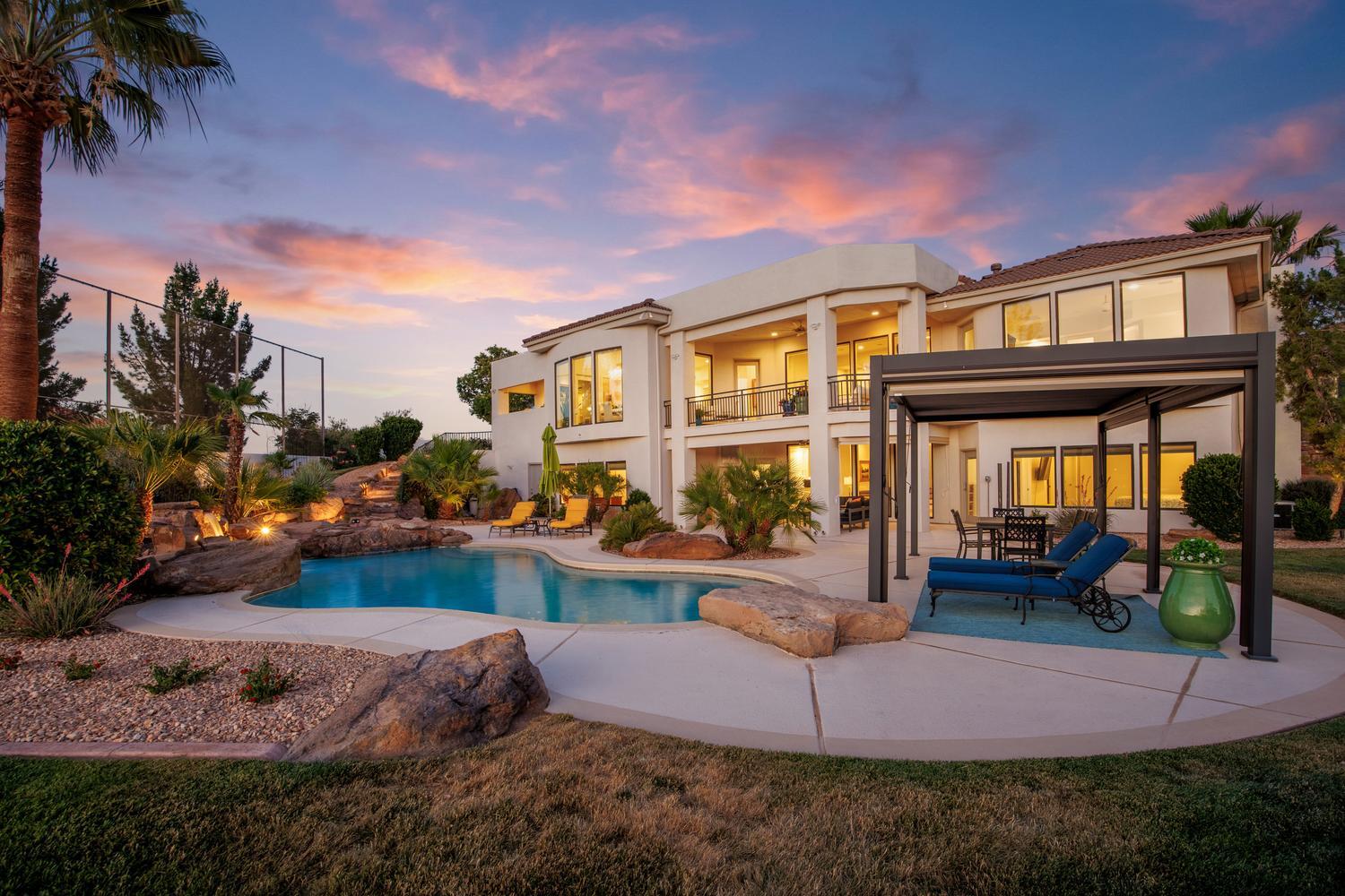 SOUTHGATE HILLS - Residential