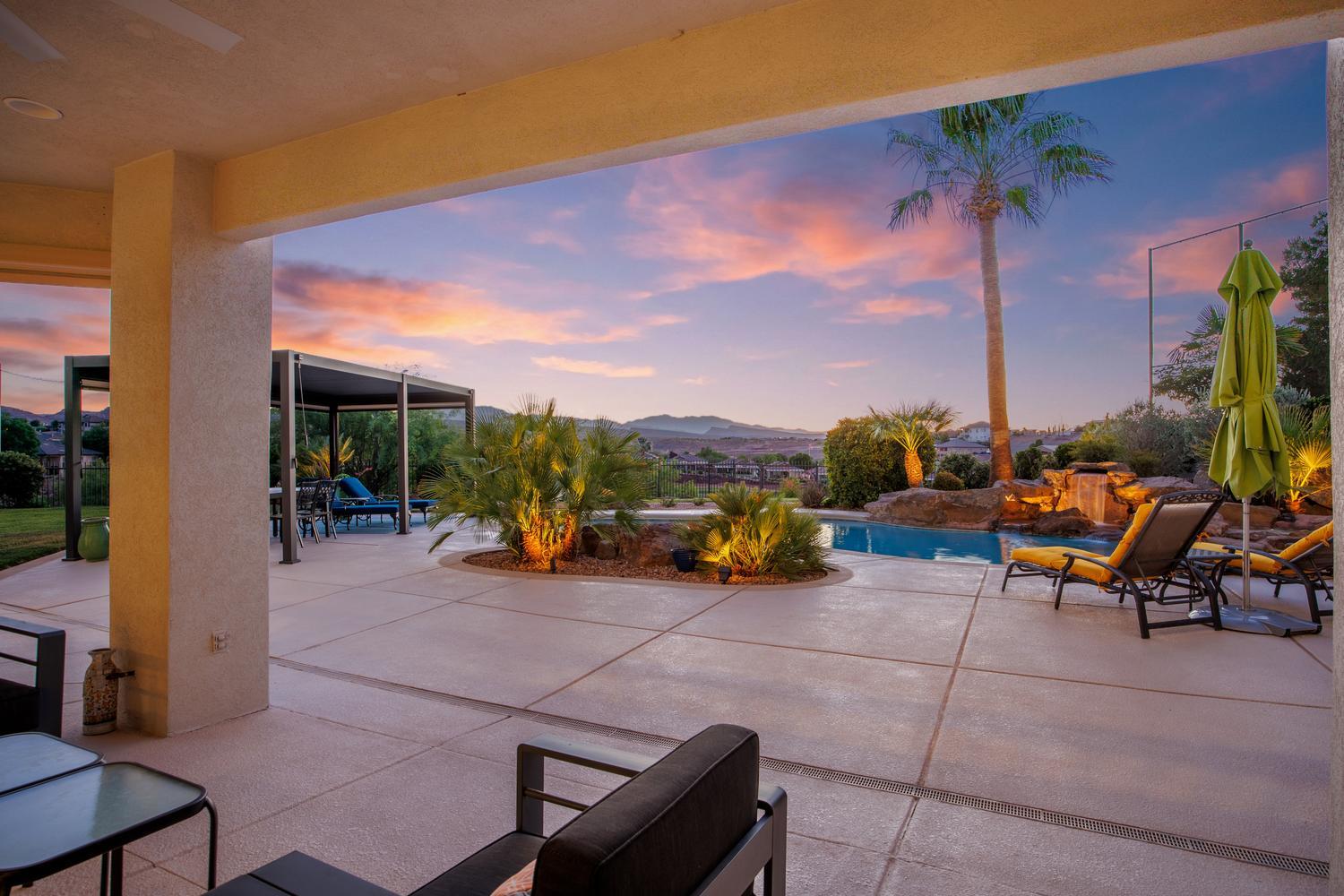 SOUTHGATE HILLS - Residential