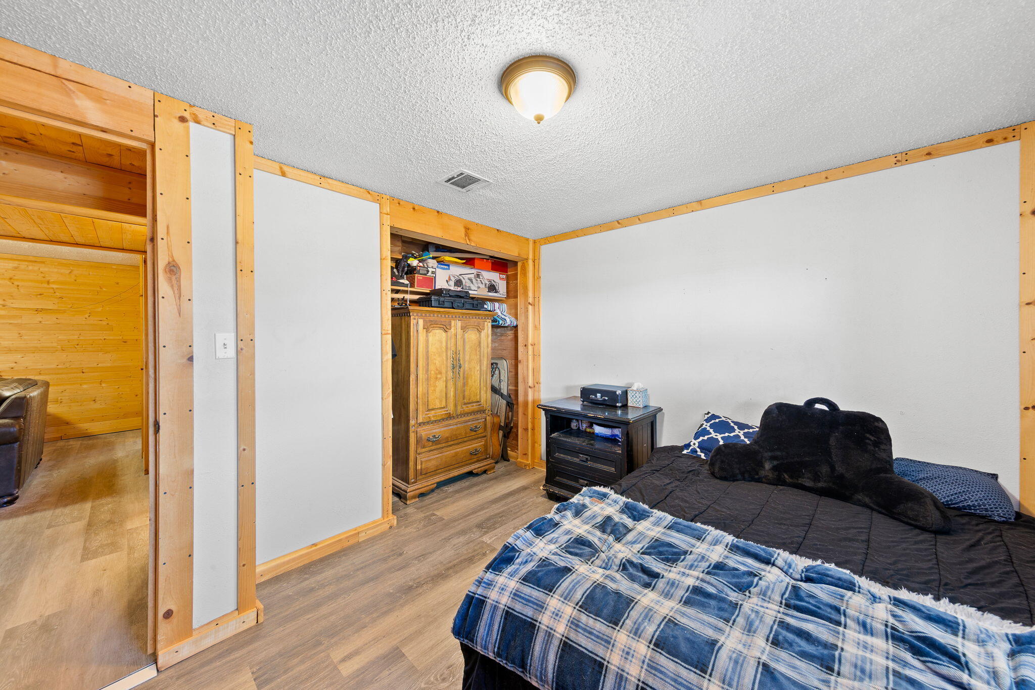 DIXIE SUNSHINE VILLAGE - Residential