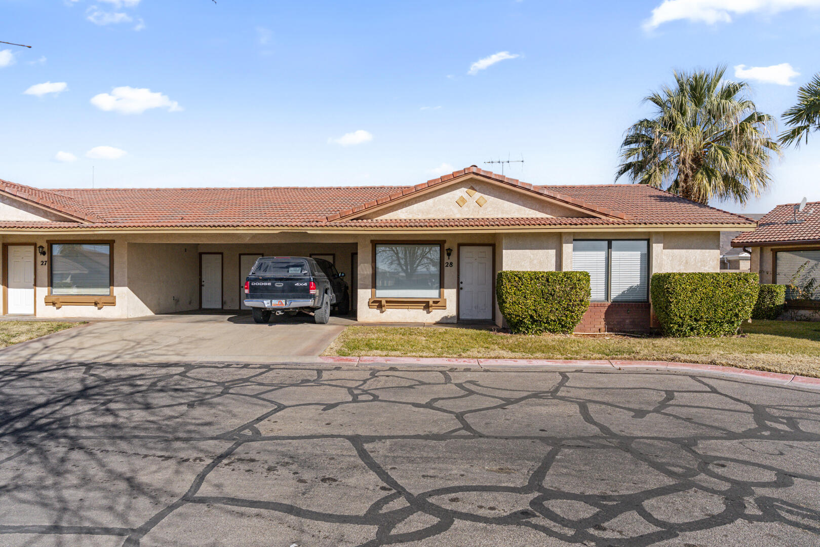 SPANISH PALMS TOWNHOMES - Residential