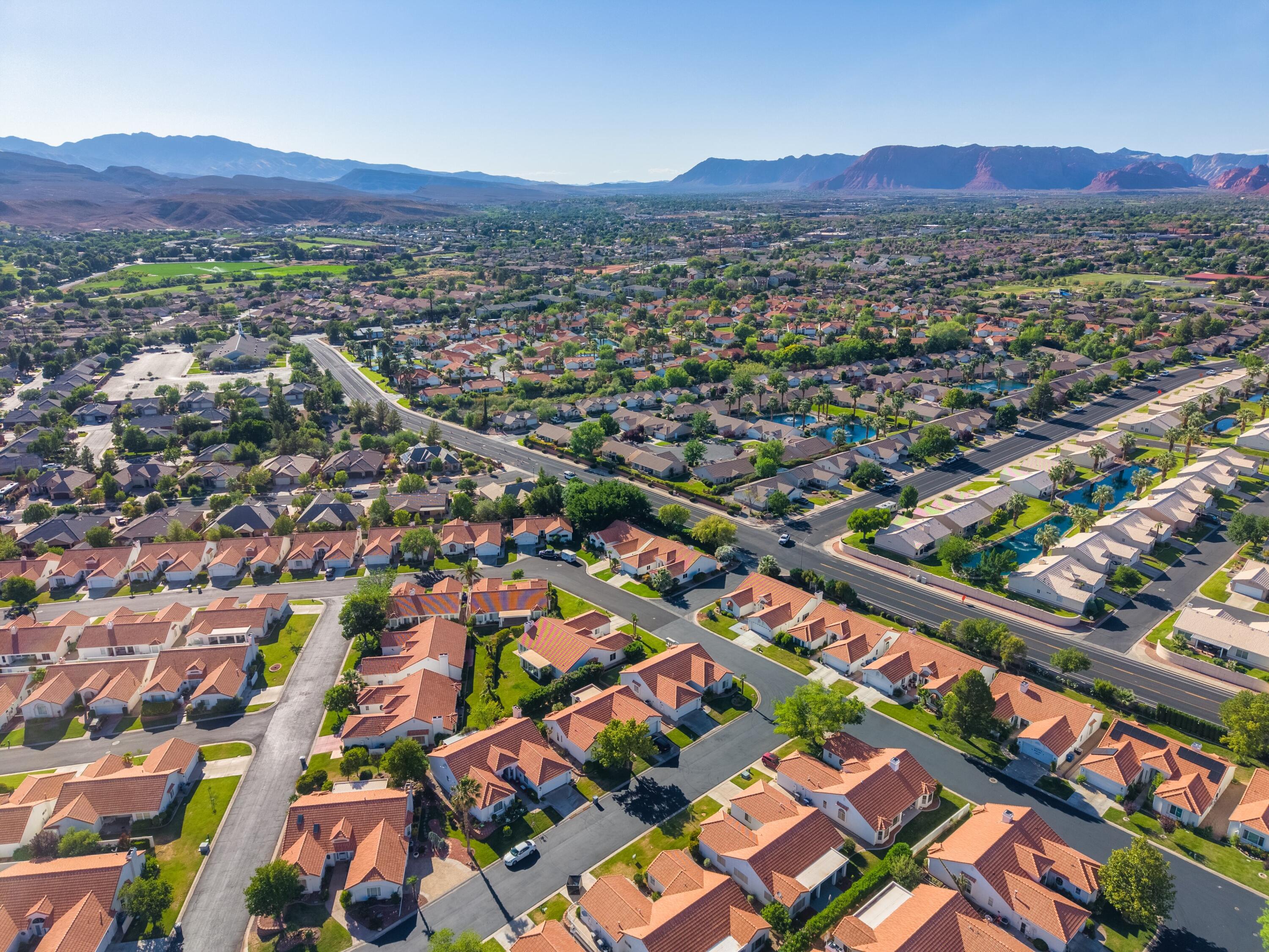 VISTA DEL SOL TOWNHOMES - Residential