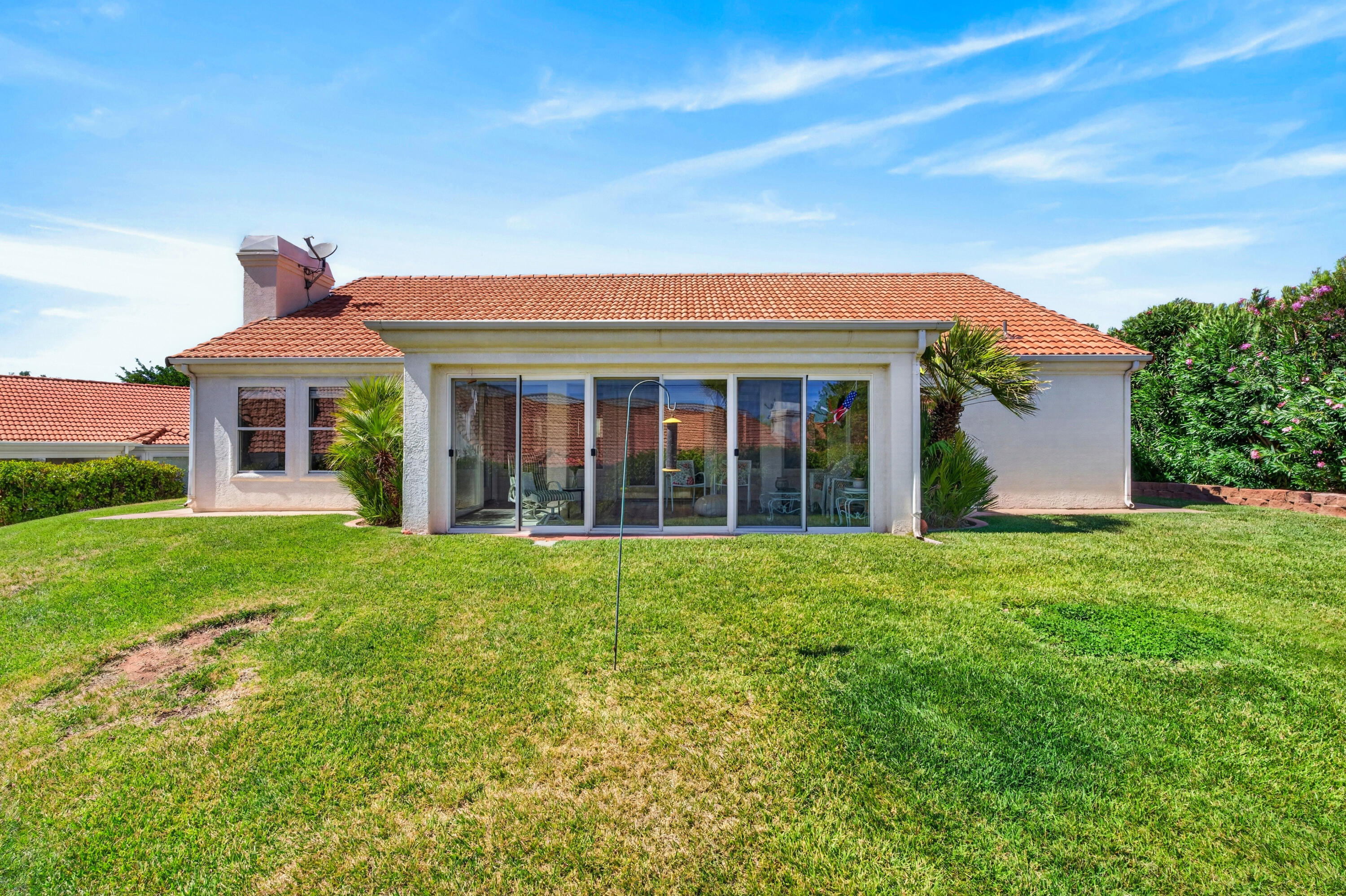 VISTA DEL SOL TOWNHOMES - Residential