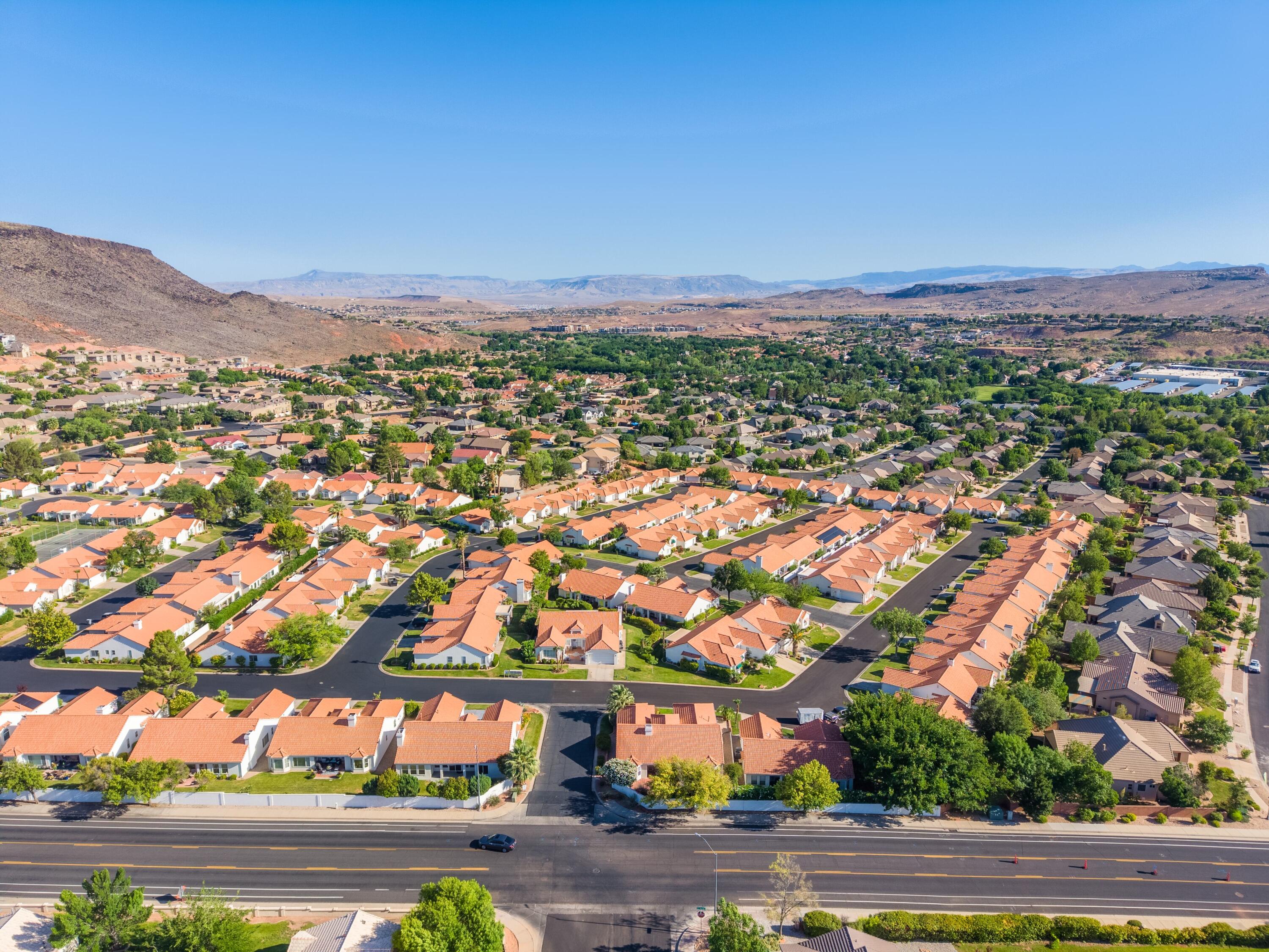 VISTA DEL SOL TOWNHOMES - Residential
