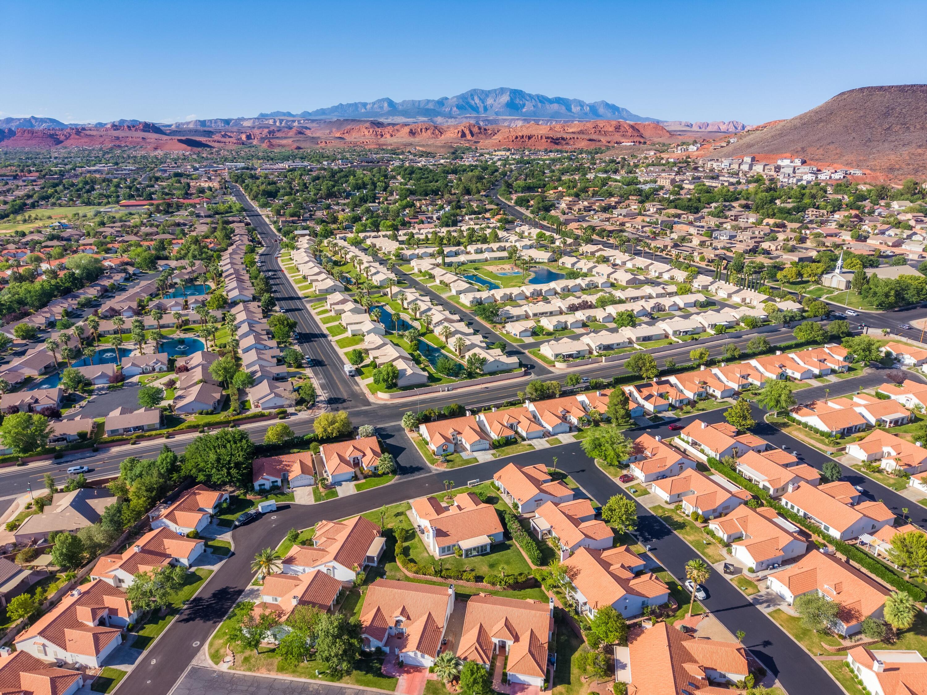 VISTA DEL SOL TOWNHOMES - Residential