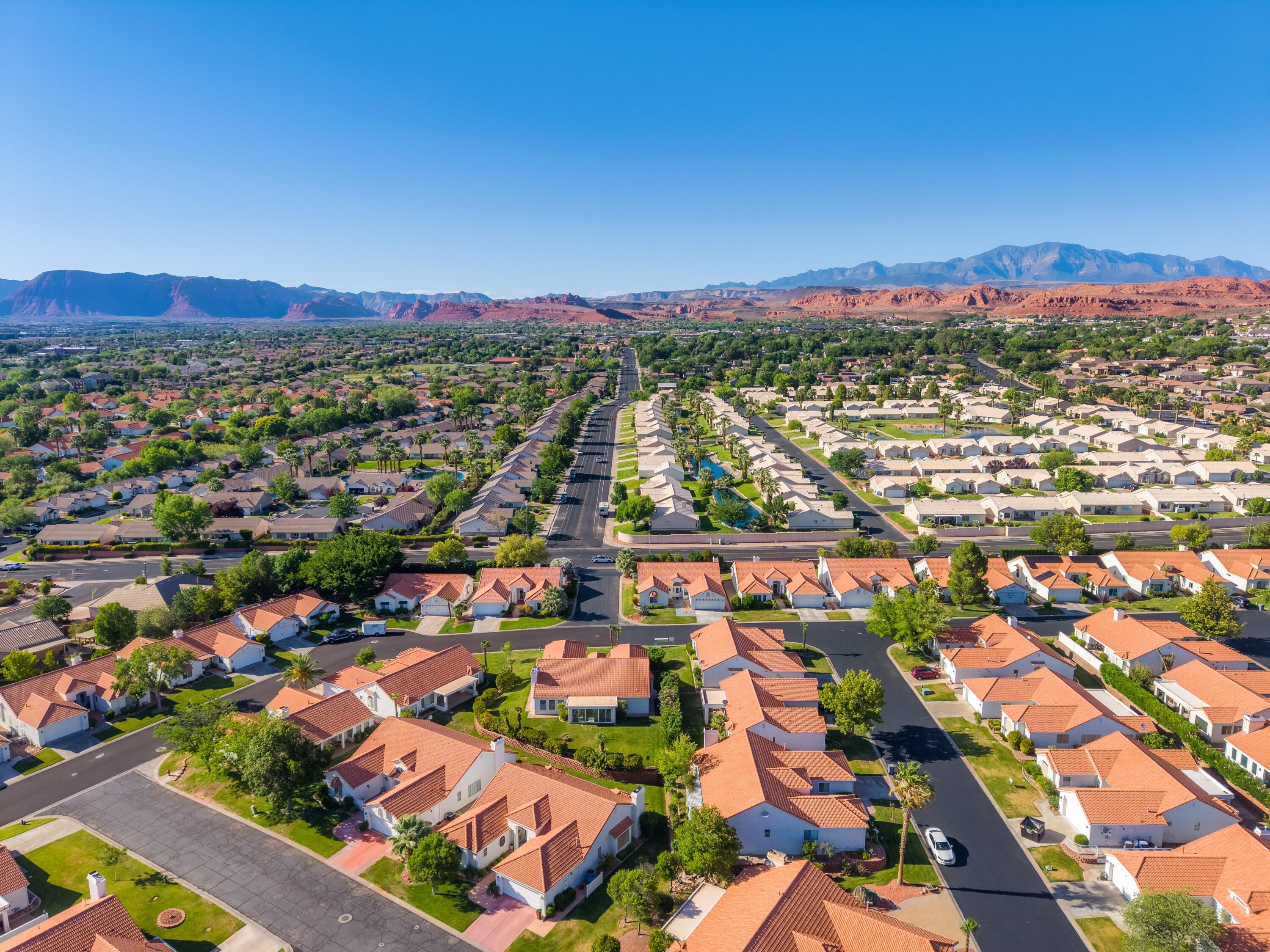 VISTA DEL SOL TOWNHOMES - Residential