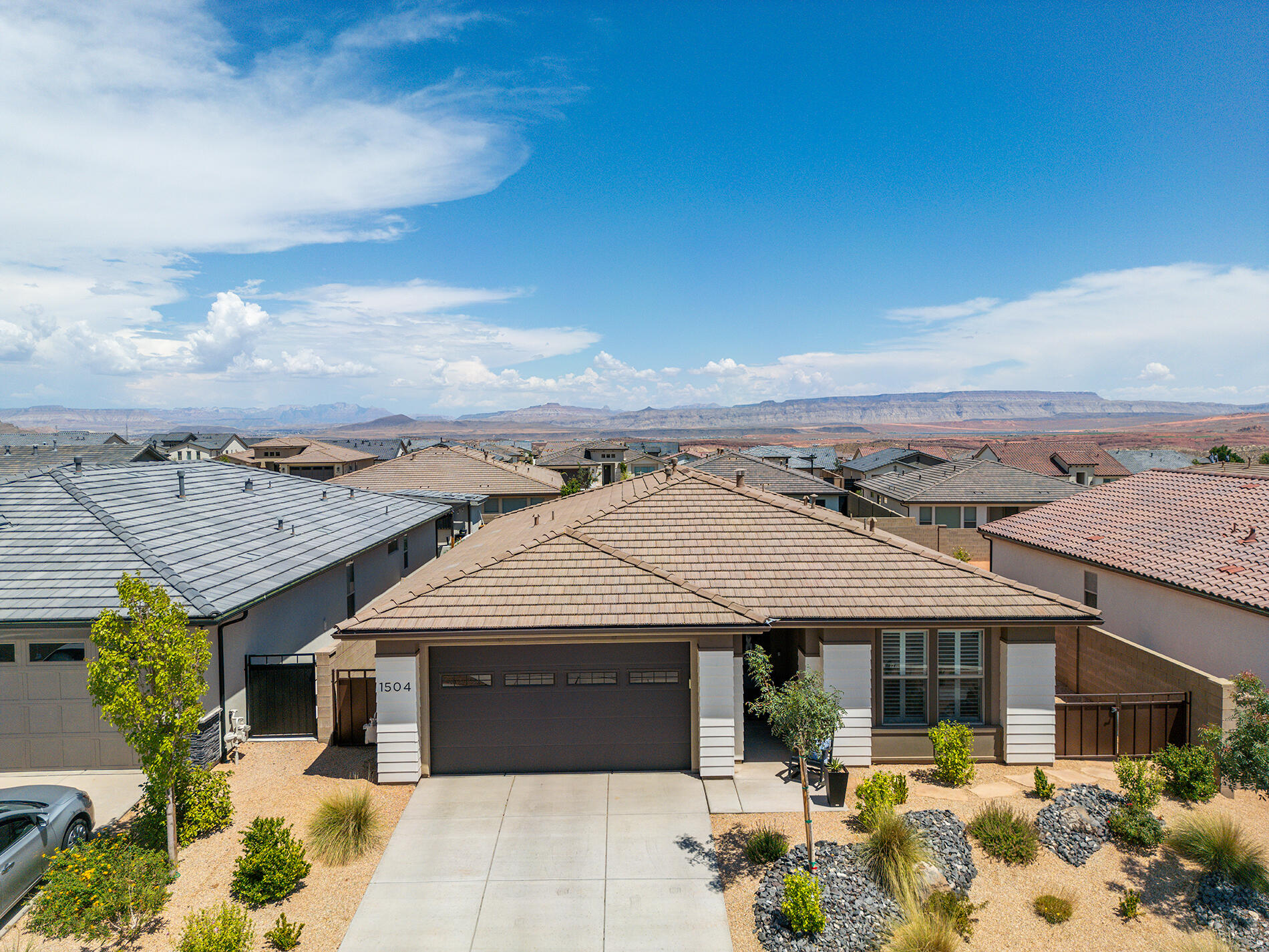 SOLIS AT CORAL CANYON - Residential