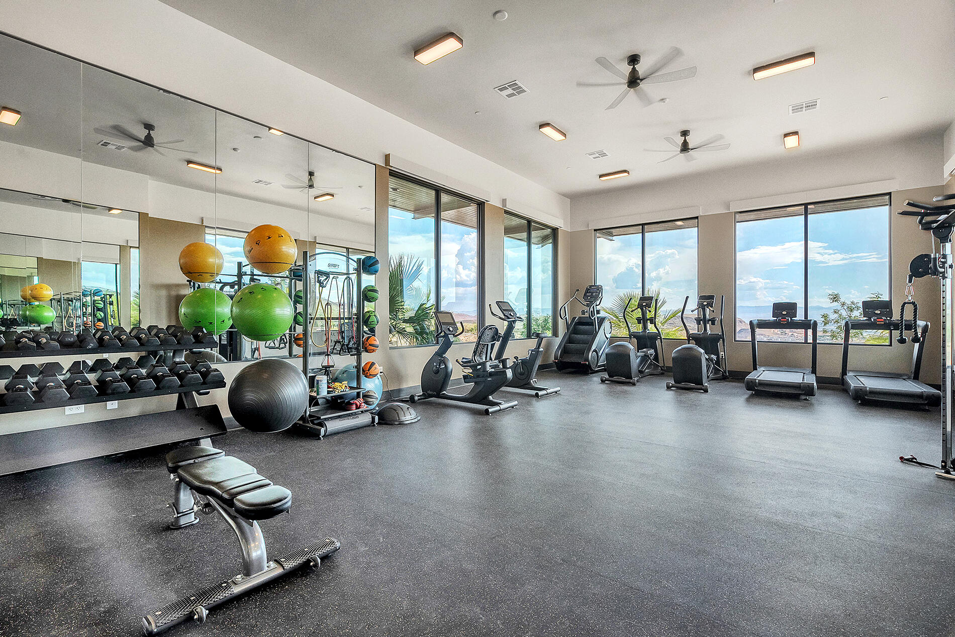 SOLIS AT CORAL CANYON - Residential