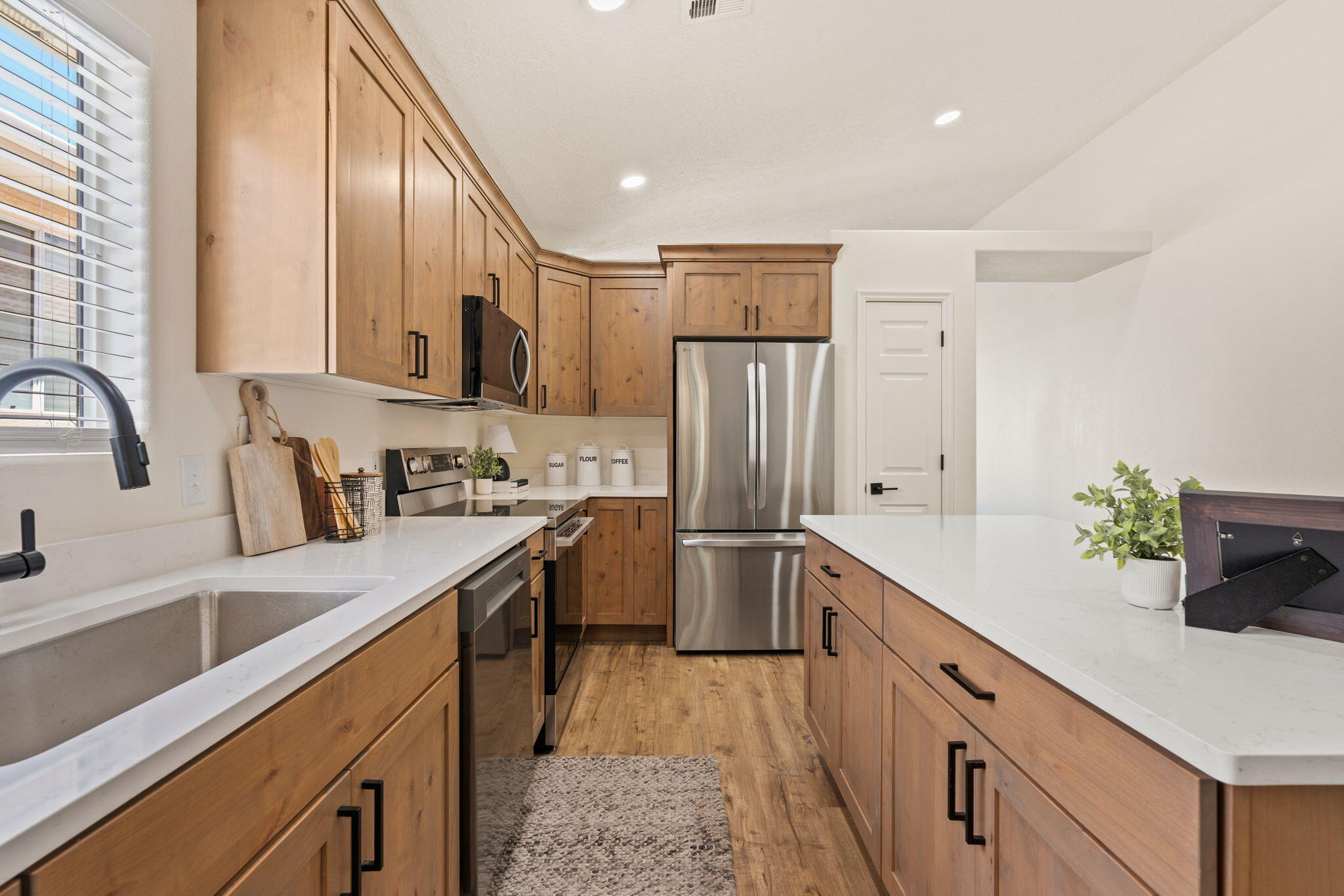 HORIZONS WEST - Residential