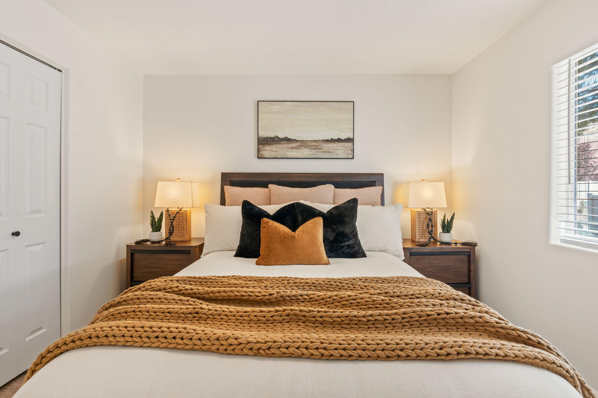 HORIZONS WEST - Residential