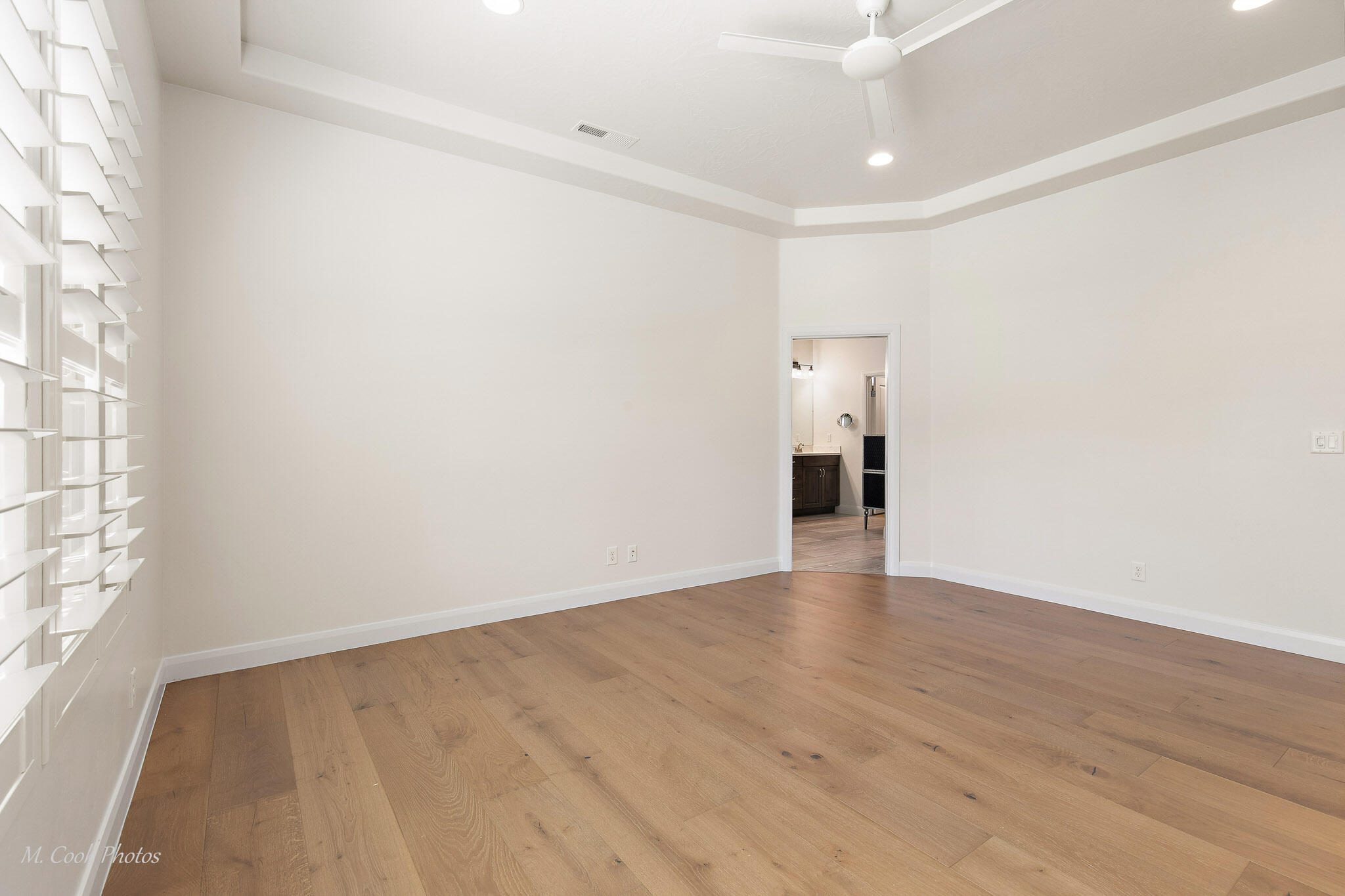 AVALLON AT MEADOWOOD - Residential
