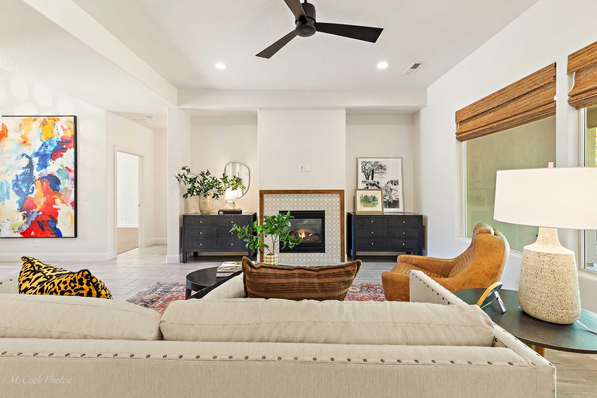 AVALLON AT MEADOWOOD - Residential