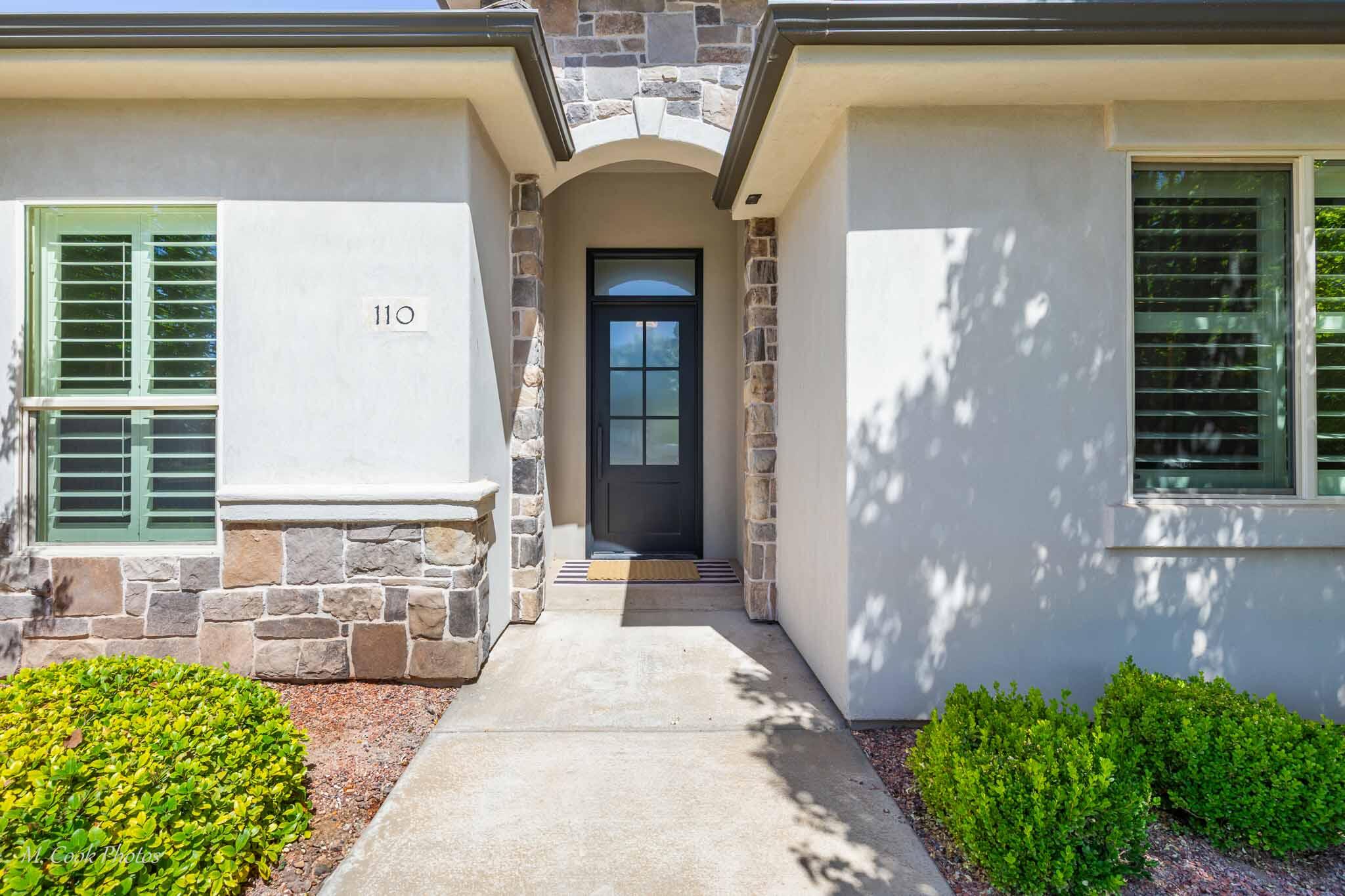 AVALLON AT MEADOWOOD - Residential