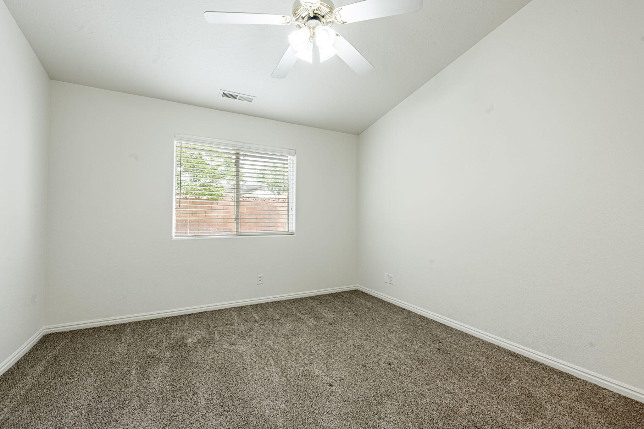 PHEASANT SPRINGS - Residential