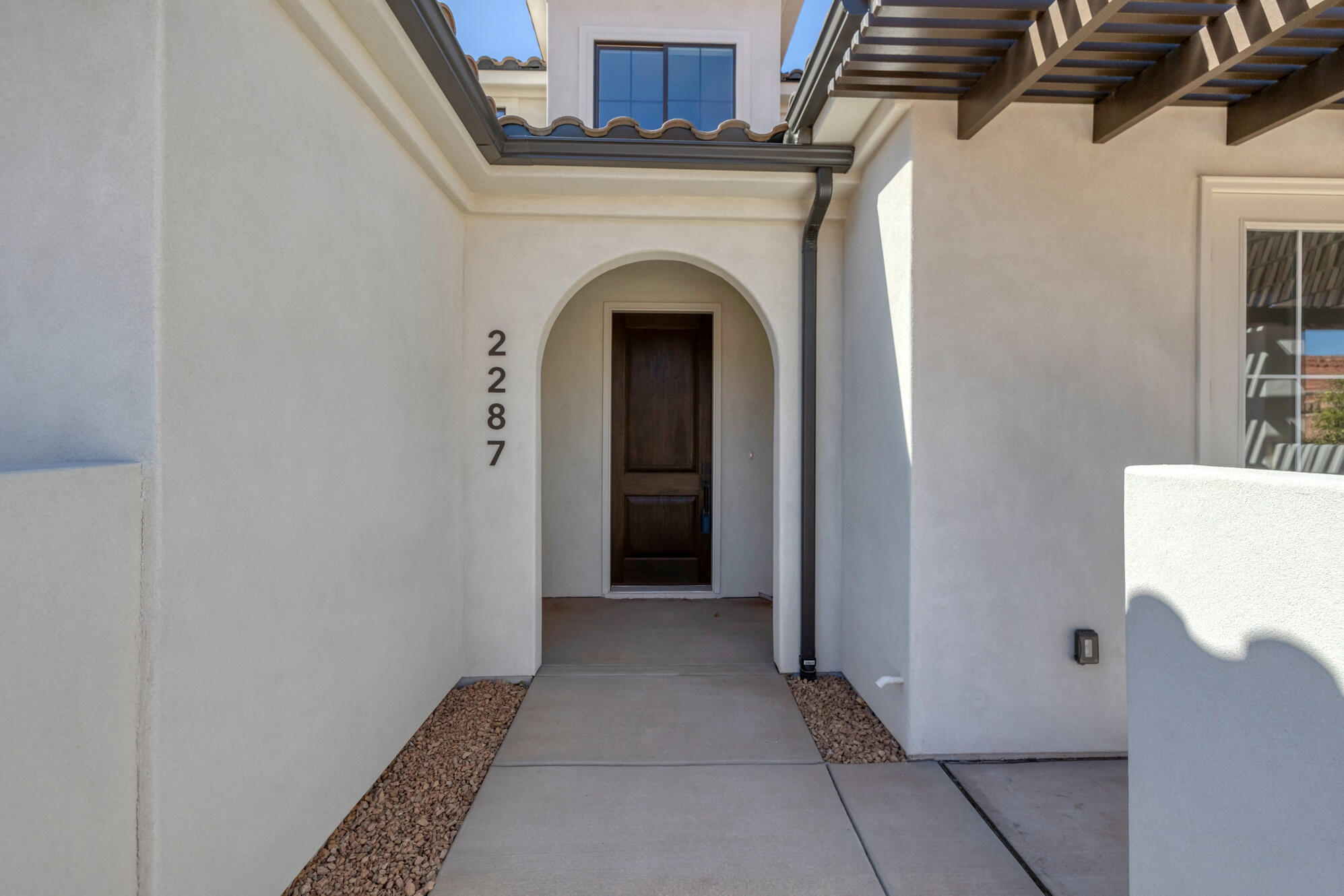 Welcome to this beautiful brand new Ivory Homes townhome offering 3 spacious bedrooms, 2.5 bathrooms, and a 2 car garage located at Sendera at Sienna Hills, a nightly rental approved neighborhood.  This home boasts upgrades through out including stainless steel appliances, laminate flooring throughout and quartz countertops.  Ask about our preferred lender incentive.
