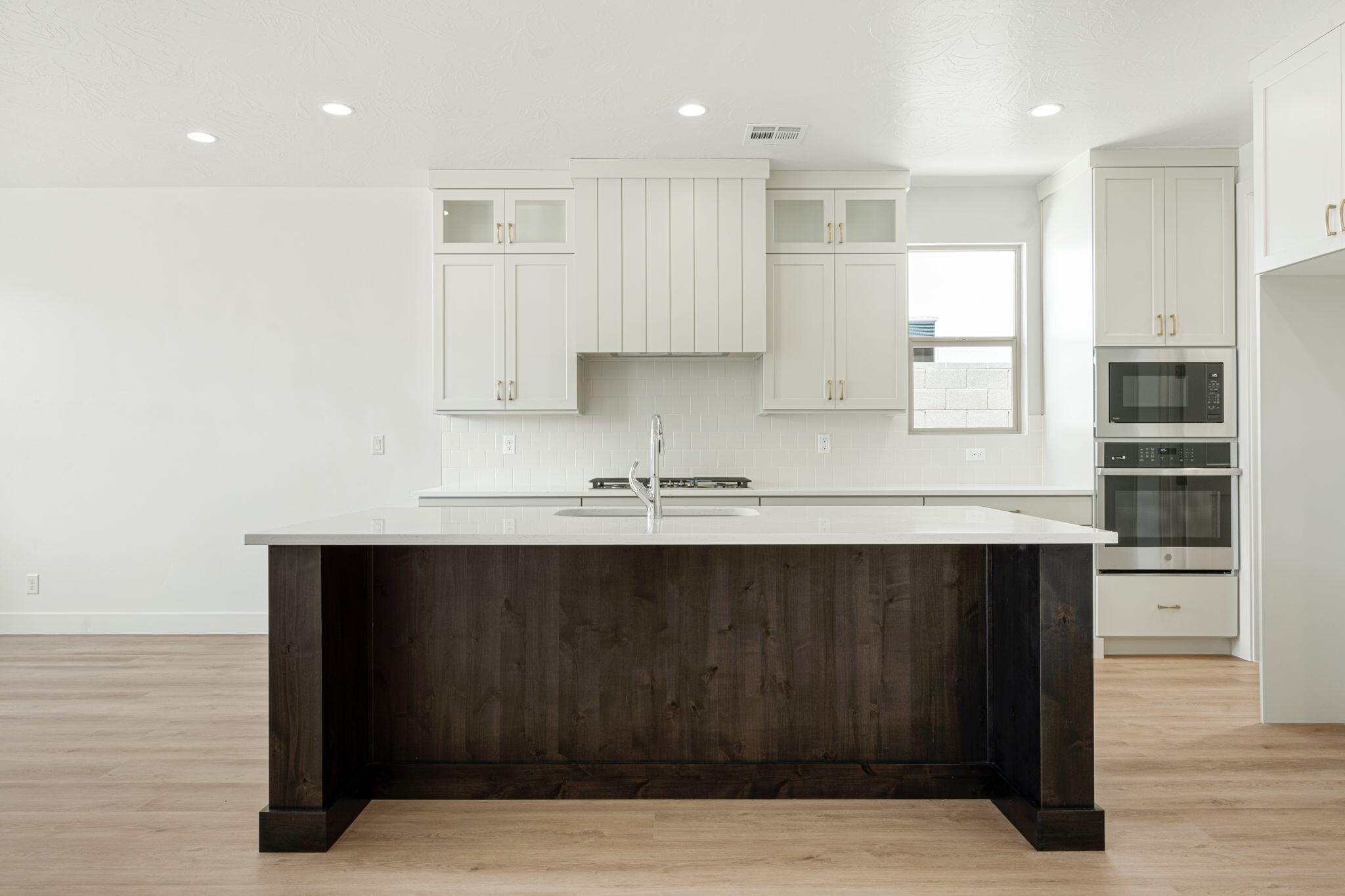 SOLIS AT CORAL CANYON - Residential