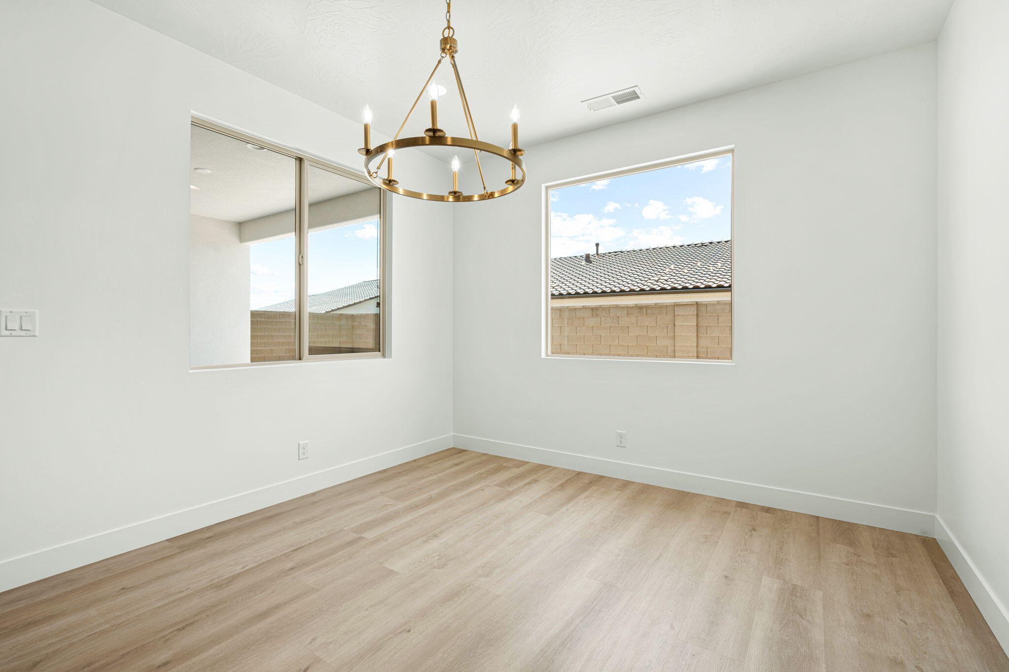 SOLIS AT CORAL CANYON - Residential