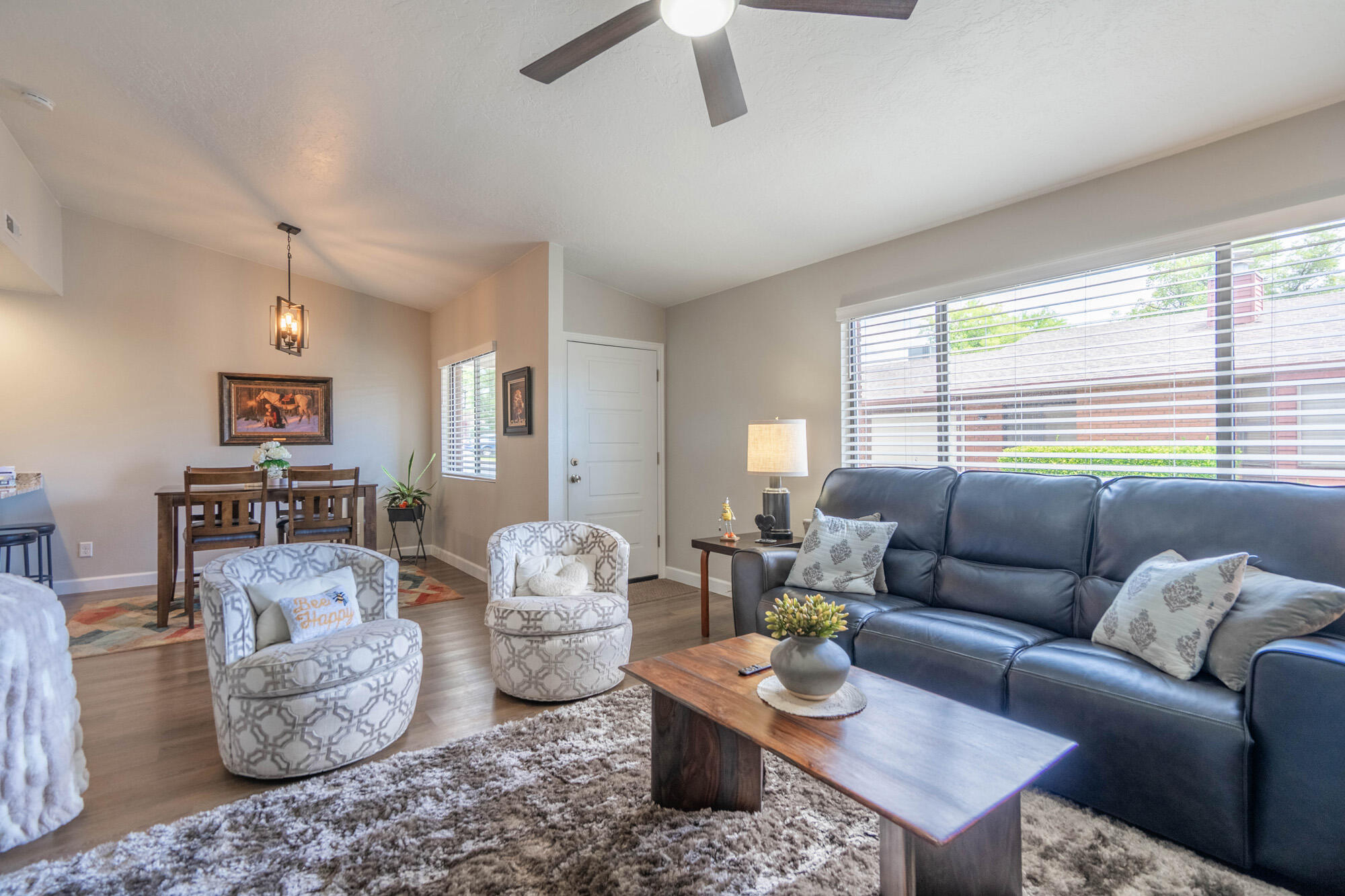HERITAGE PARK TOWNHOMES - Residential