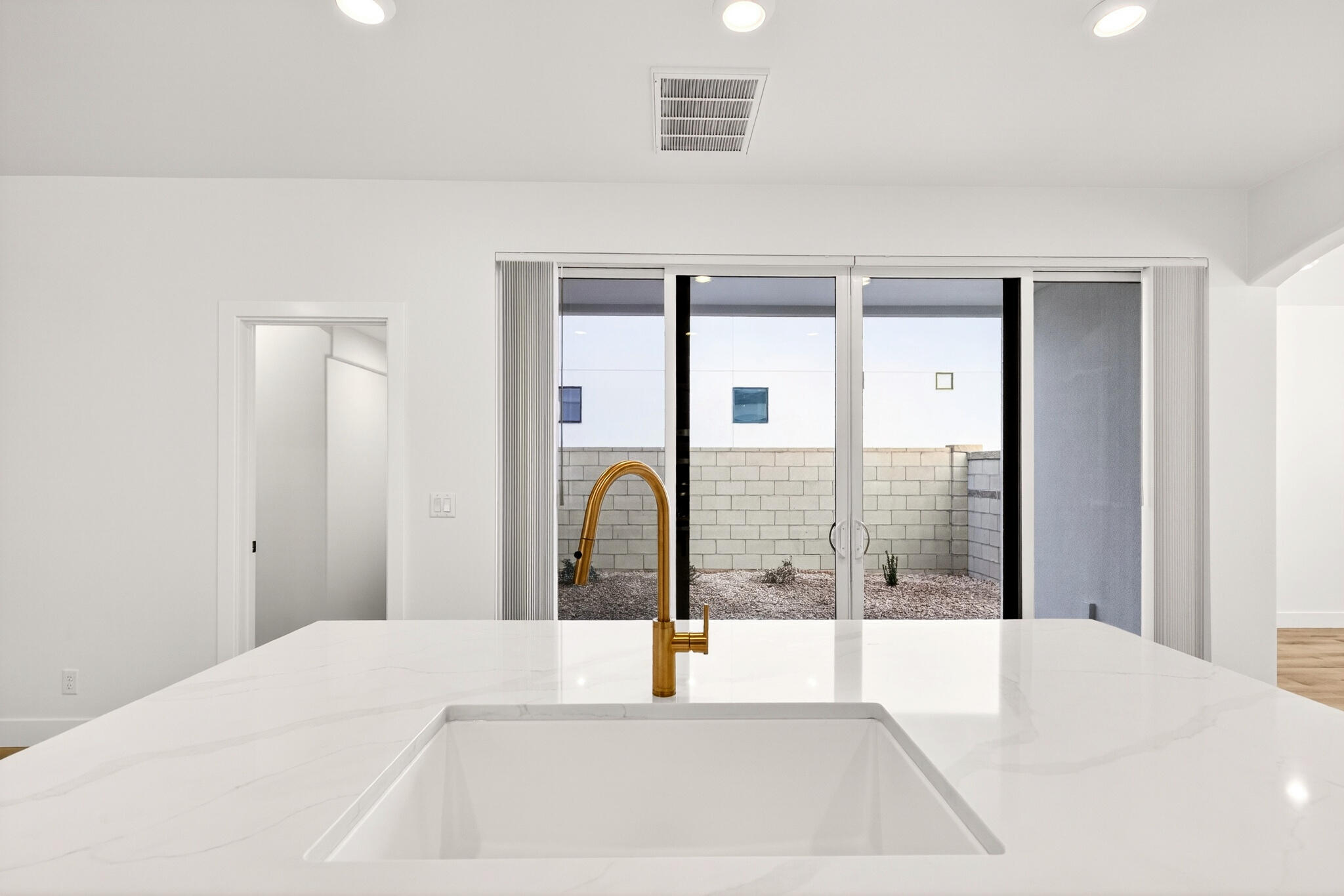 DESERT COLOR SAGE HAVEN - Residential