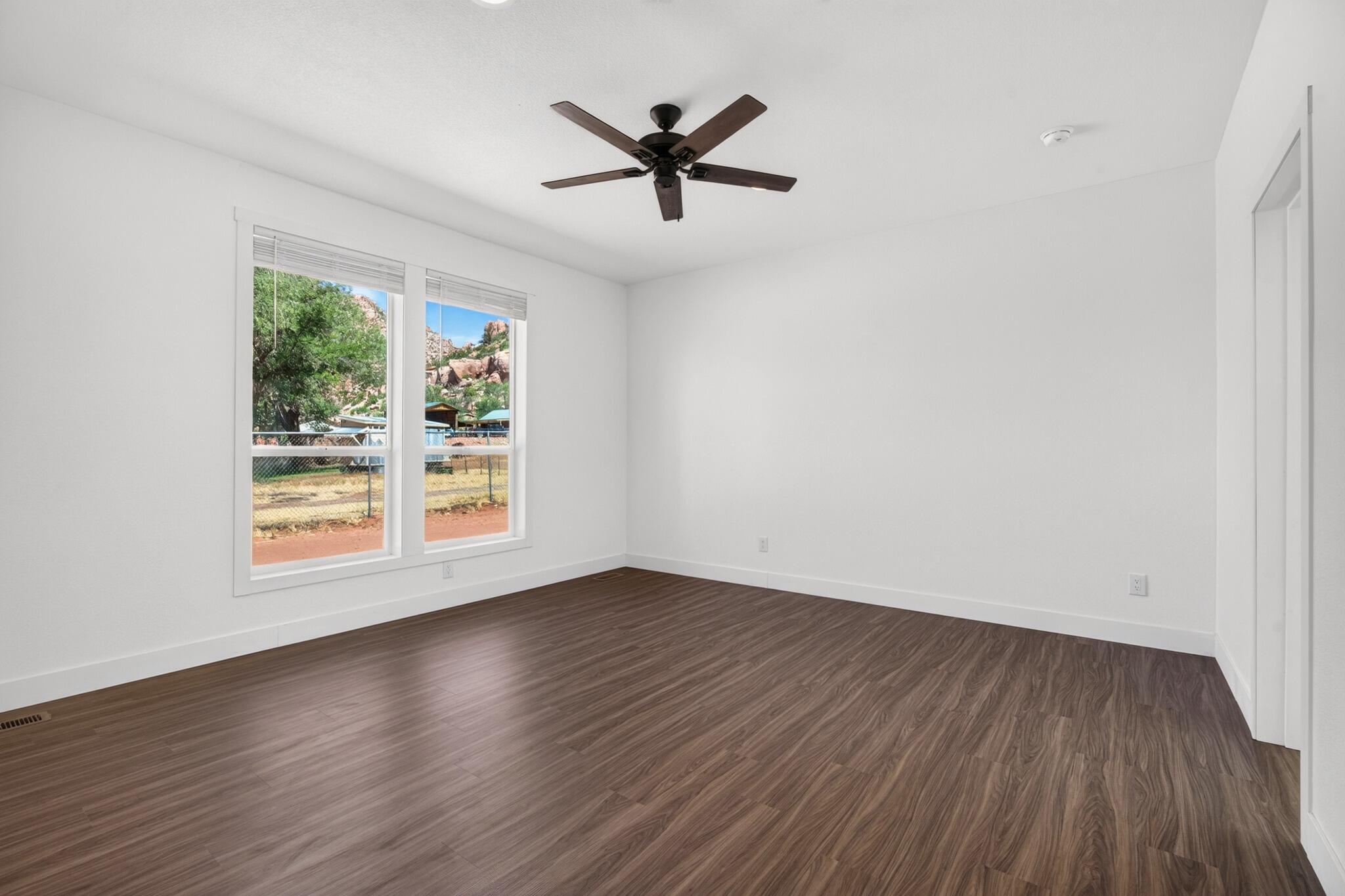 SHORT CREEK - Residential