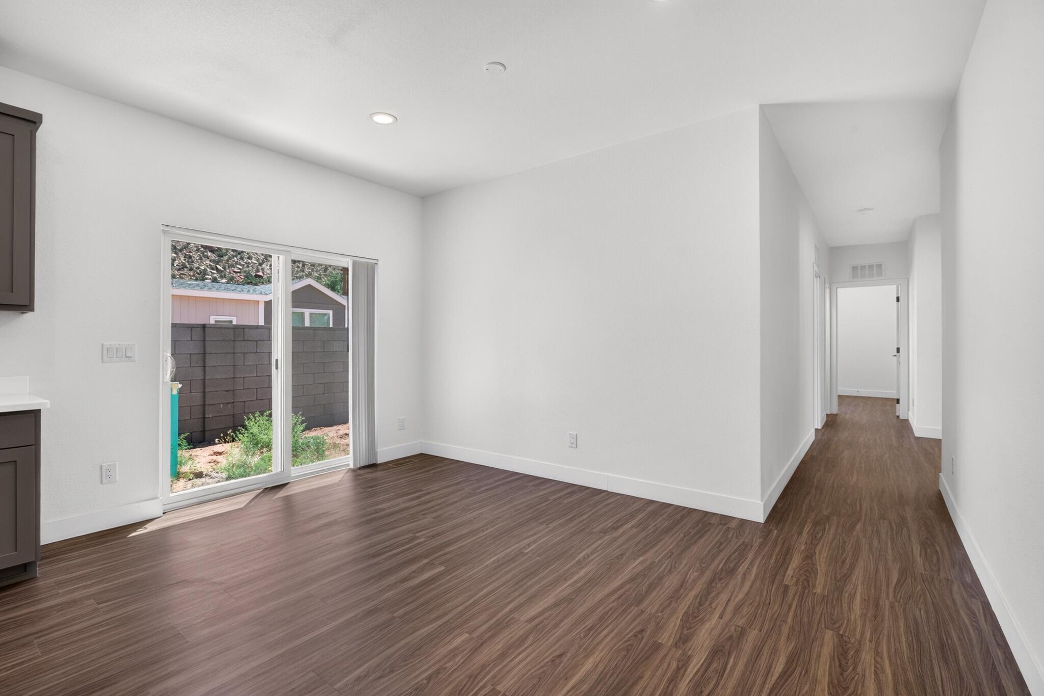 SHORT CREEK - Residential