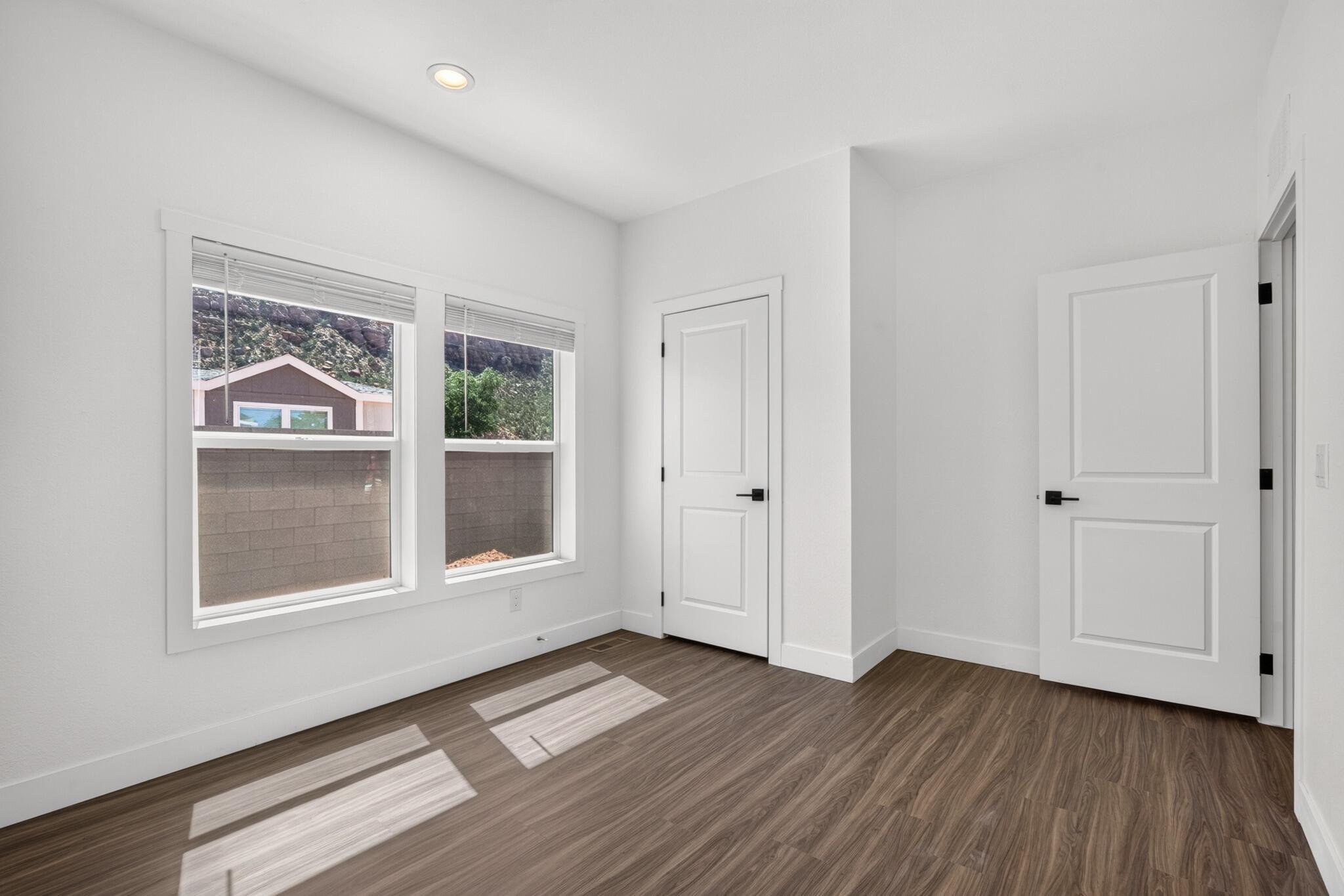 SHORT CREEK - Residential