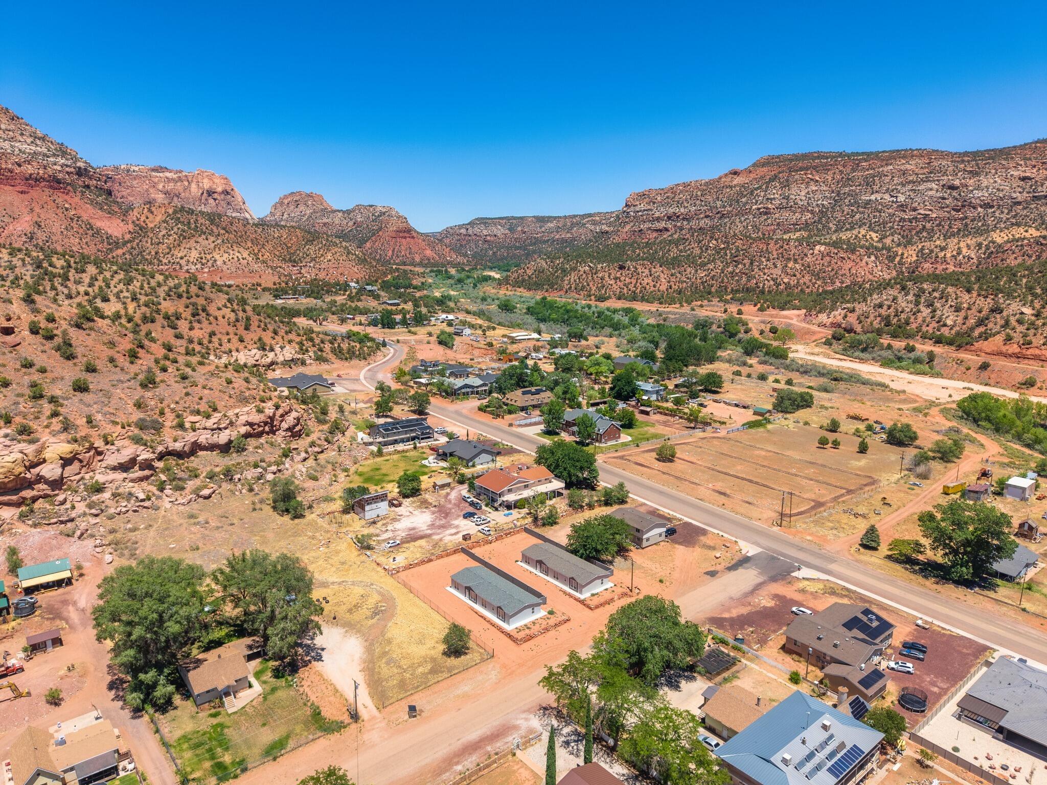 SHORT CREEK - Residential