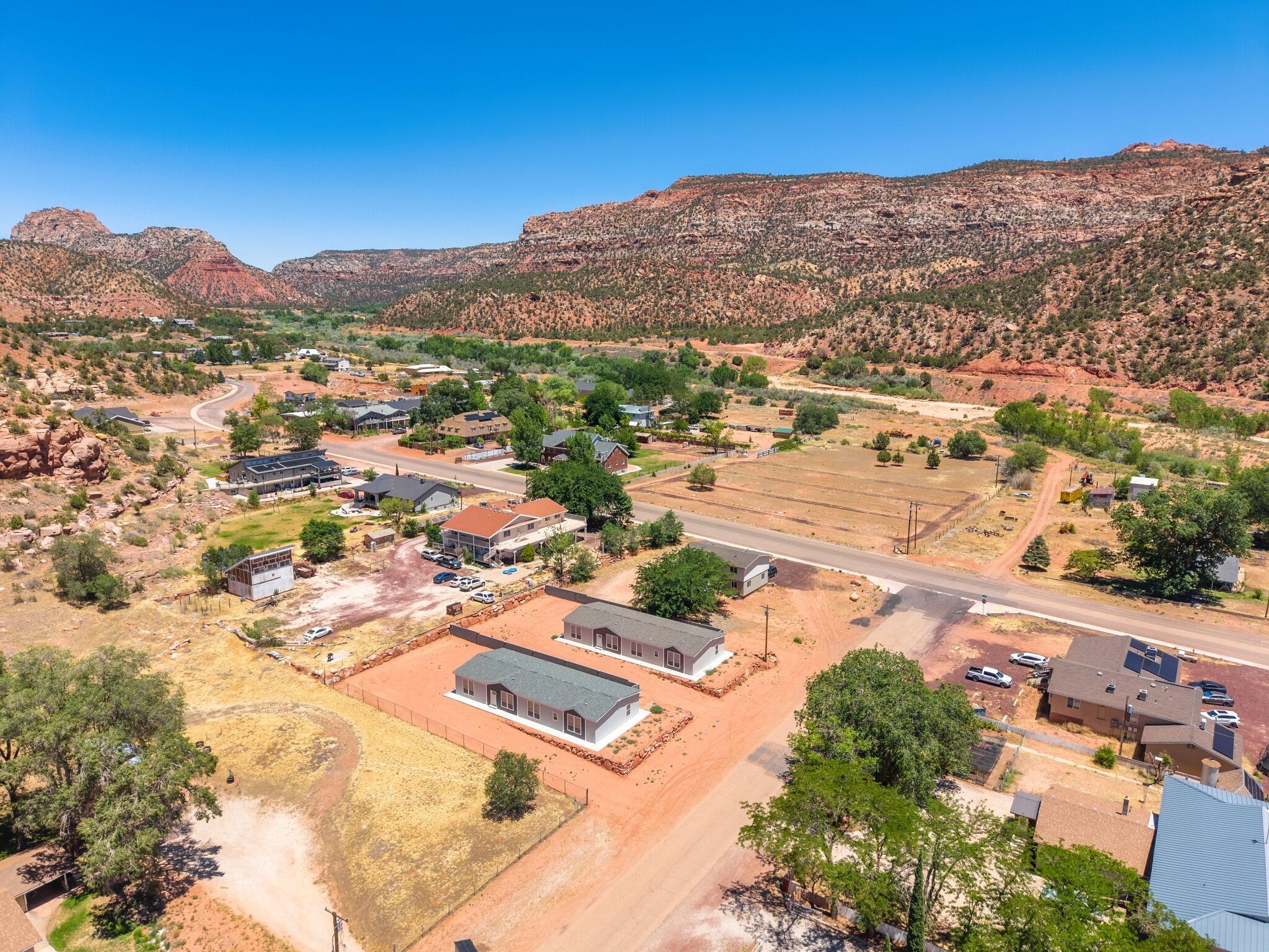 SHORT CREEK - Residential