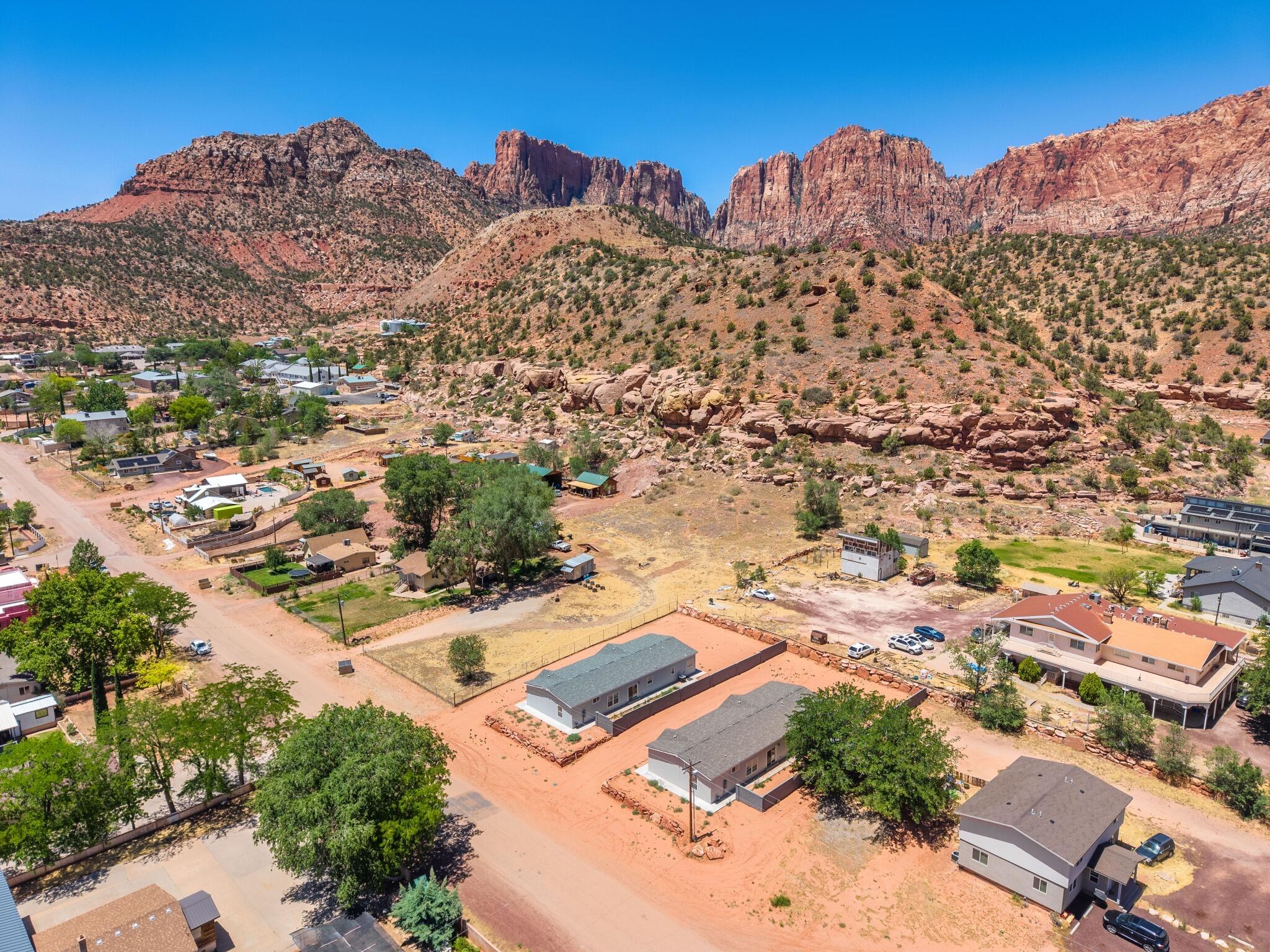 SHORT CREEK - Residential