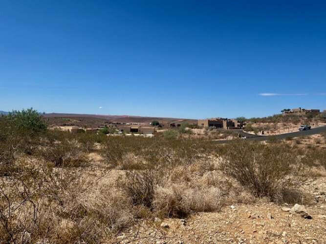 CLIFFDWELLER RANCH - Land