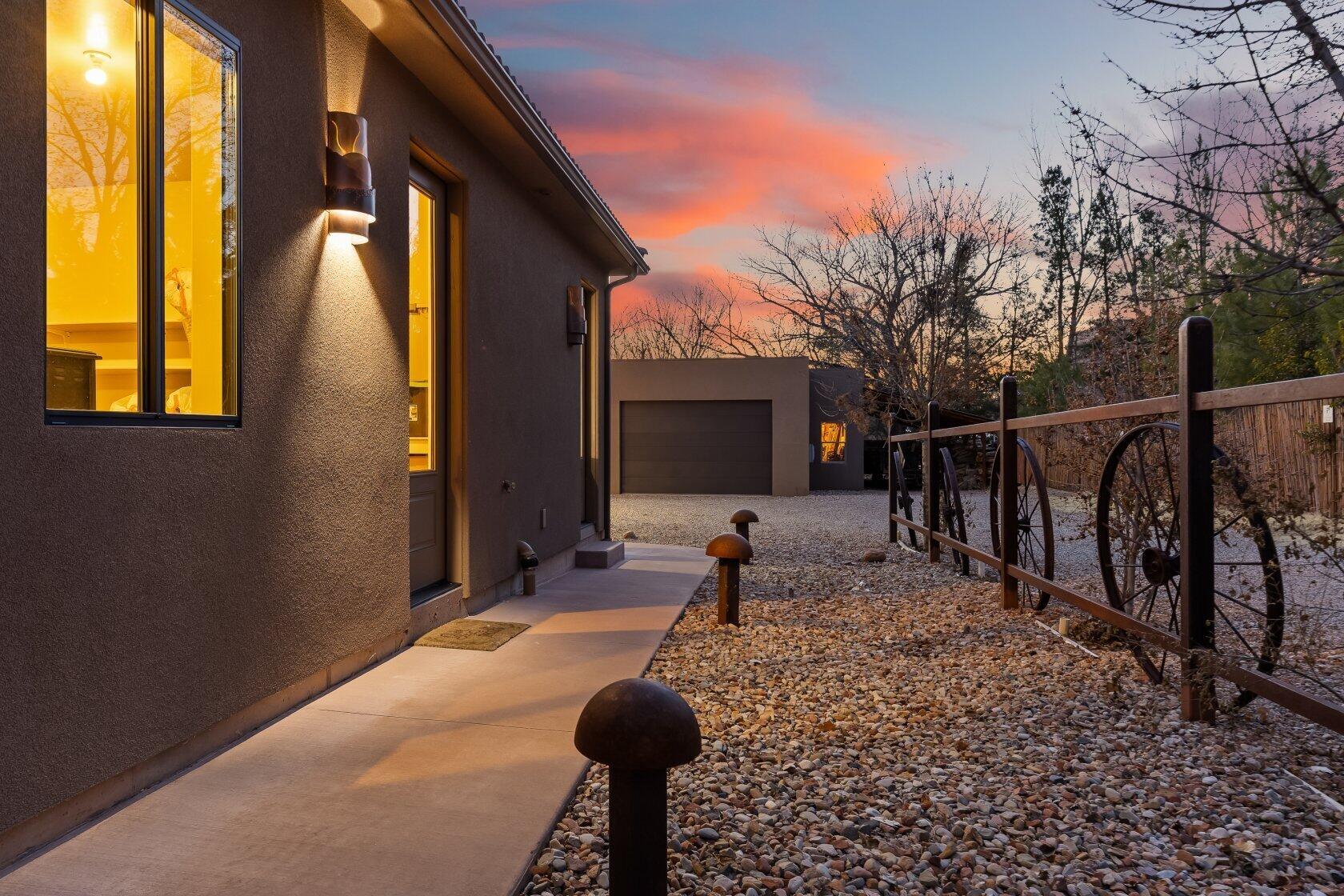 ROCKVILLE TOWNSITE - Residential