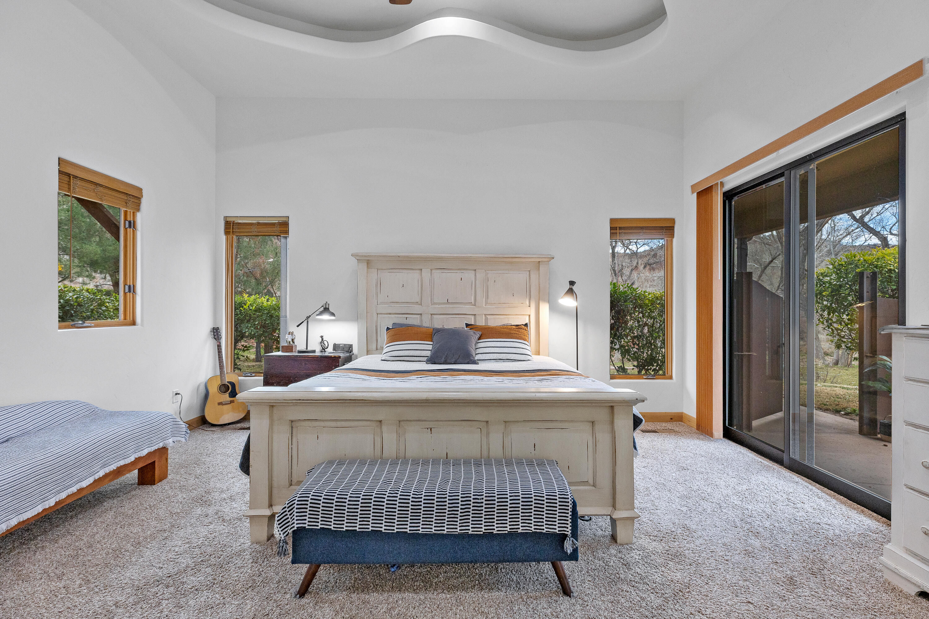 ROCKVILLE TOWNSITE - Residential
