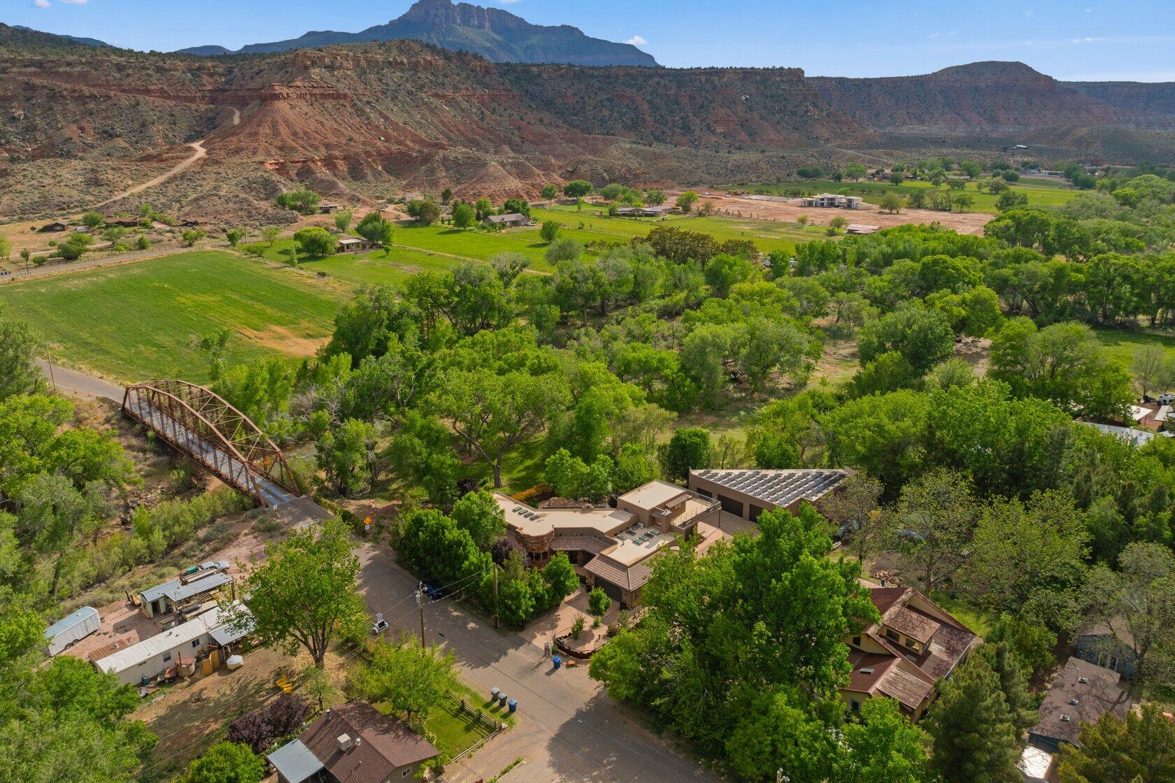 ROCKVILLE TOWNSITE - Residential