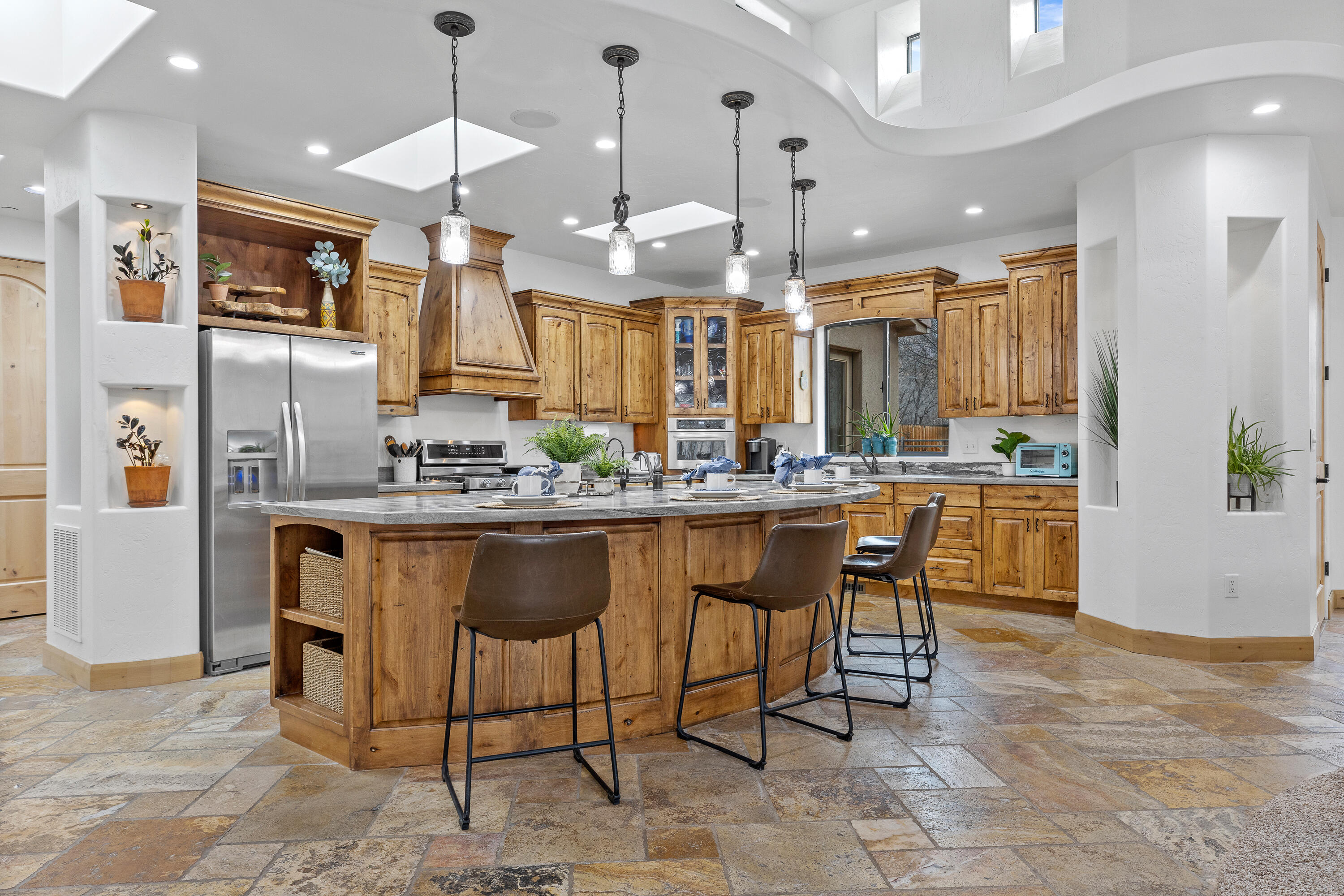 ROCKVILLE TOWNSITE - Residential