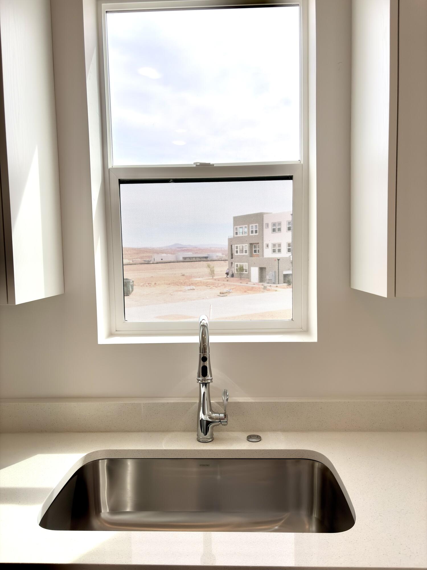 DESERT COLOR AUBURN HILLS - Residential