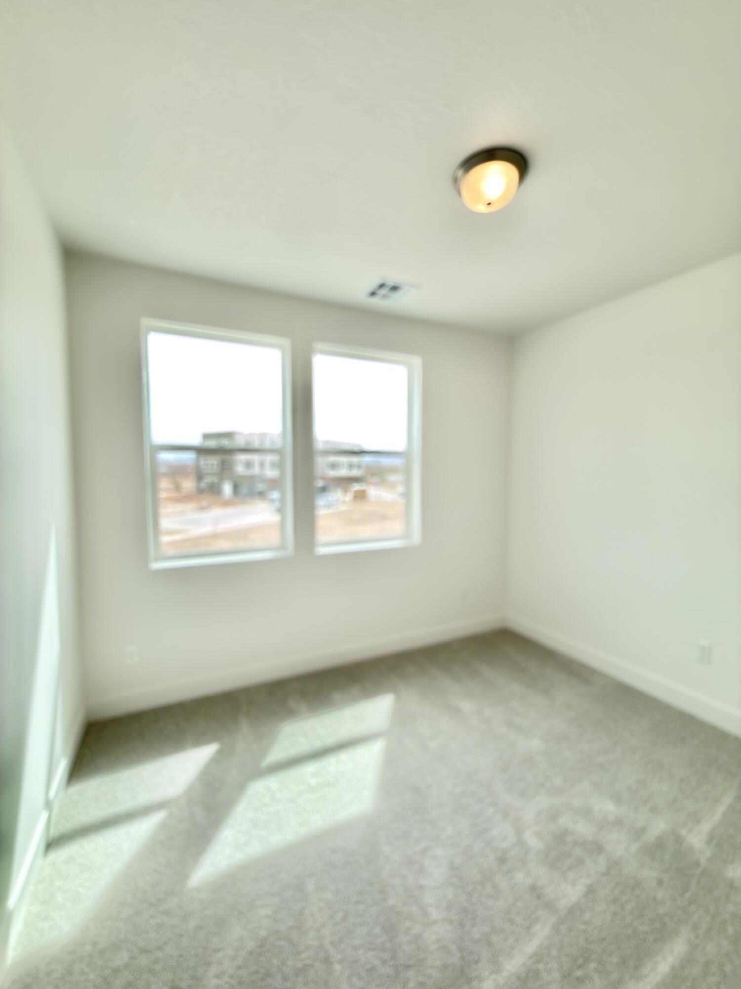 DESERT COLOR AUBURN HILLS - Residential