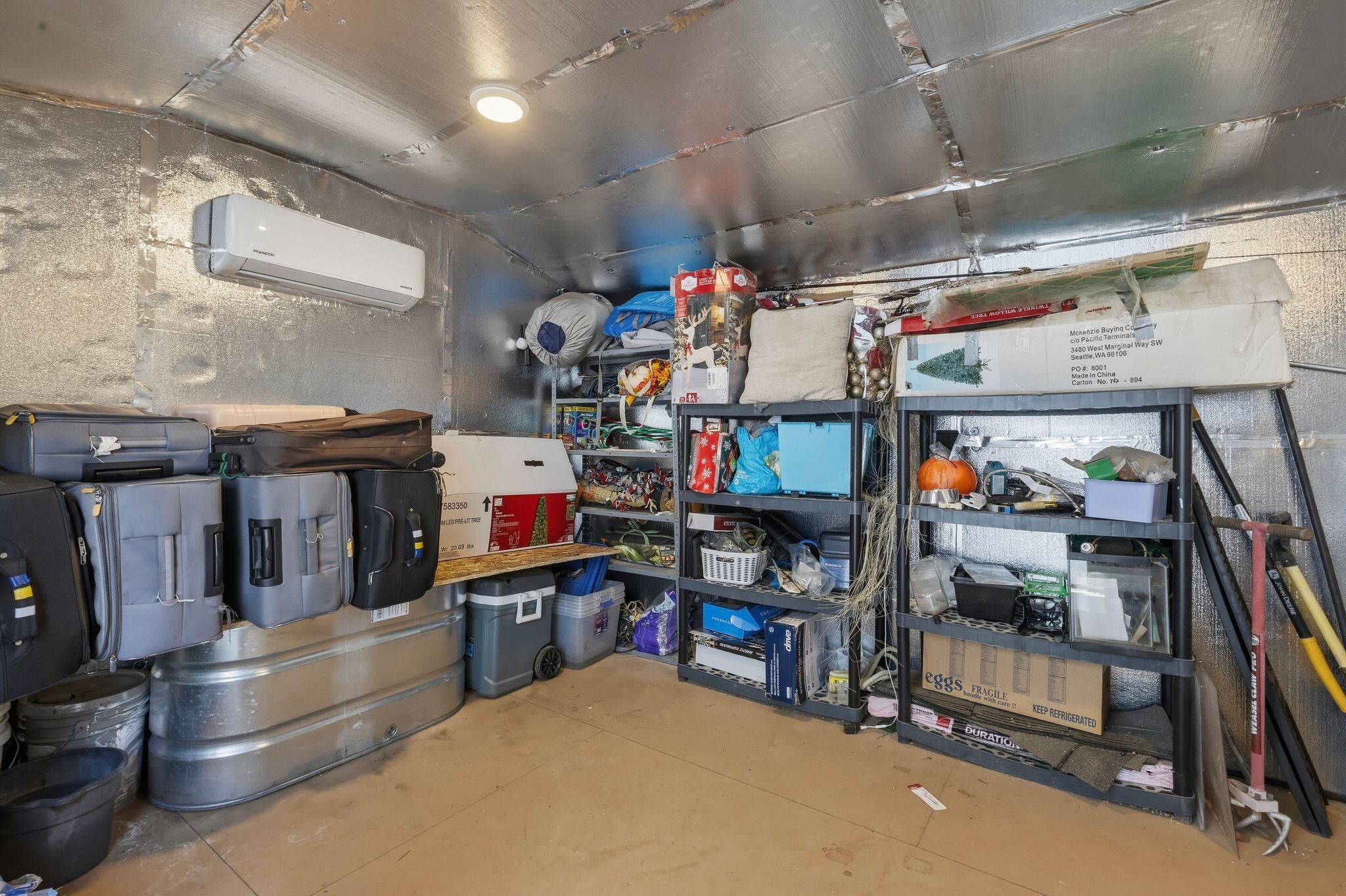 SILVER ACRES MOBILE HOME ESTATES - Residential