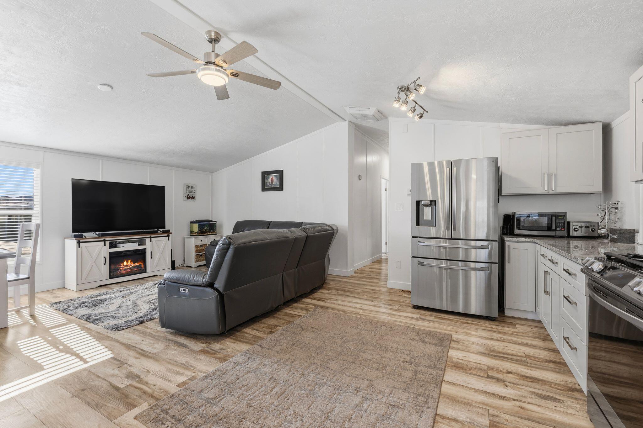 SILVER ACRES MOBILE HOME ESTATES - Residential