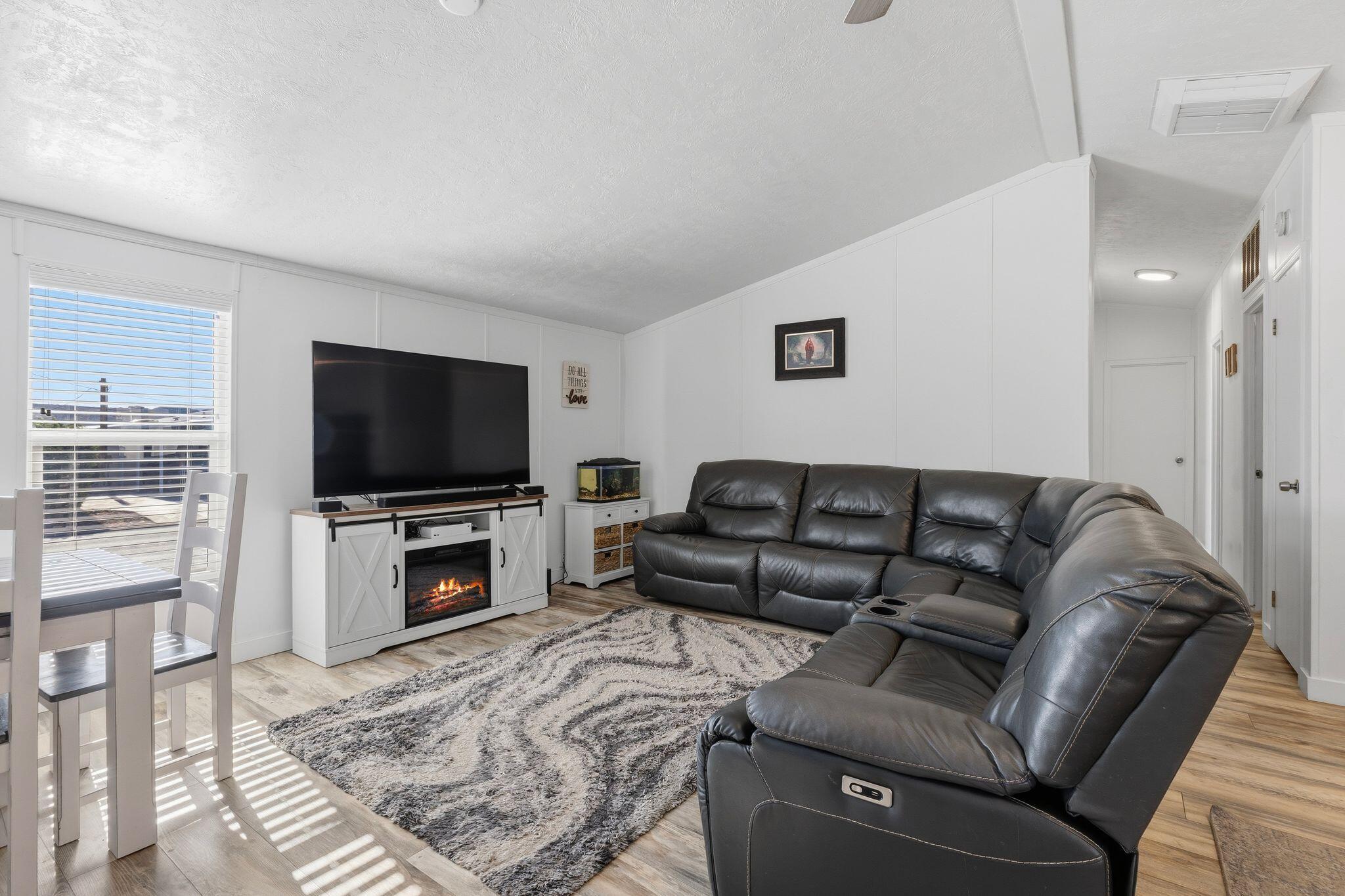 SILVER ACRES MOBILE HOME ESTATES - Residential