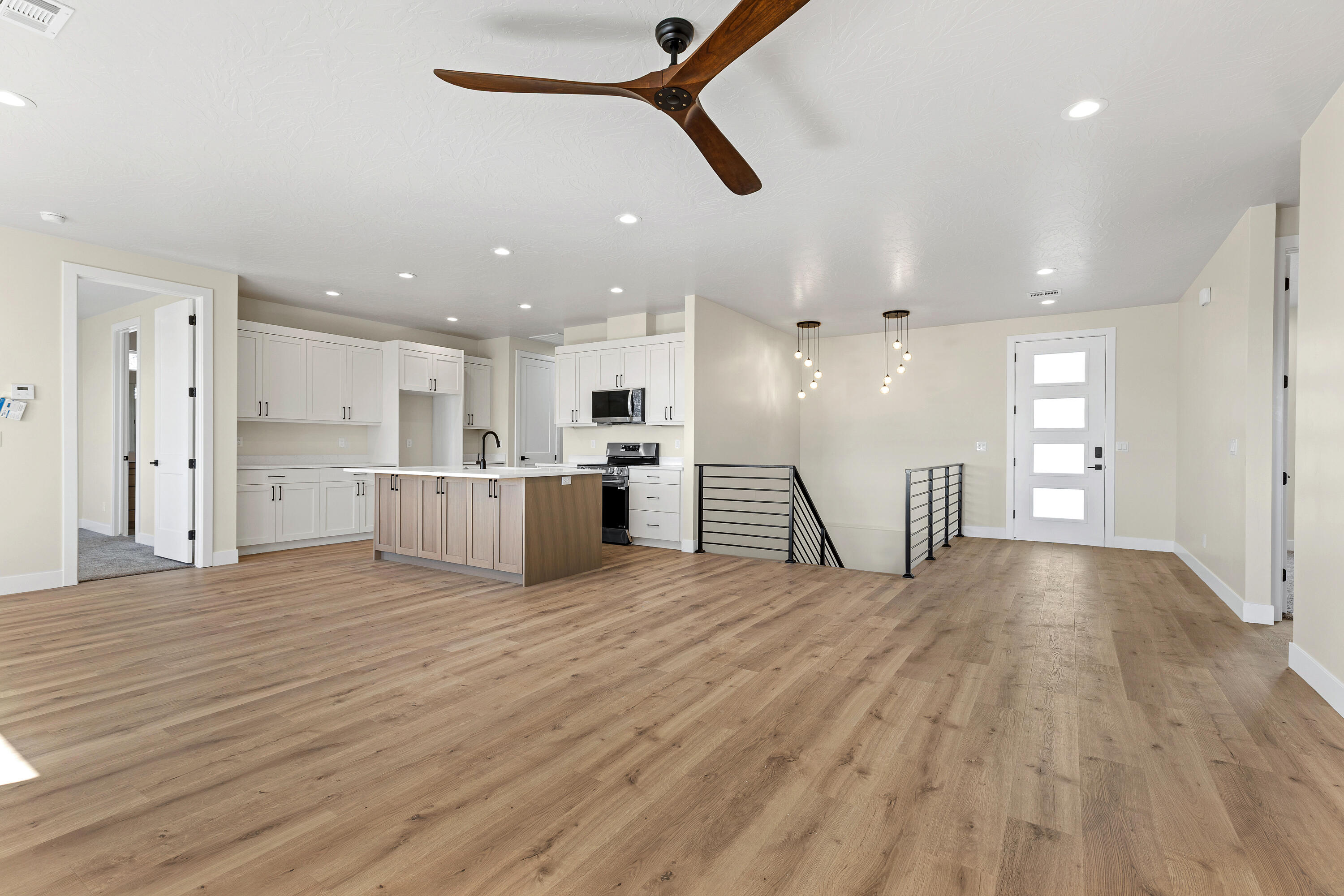 ESTATES AT BURKE SPRINGS - Residential
