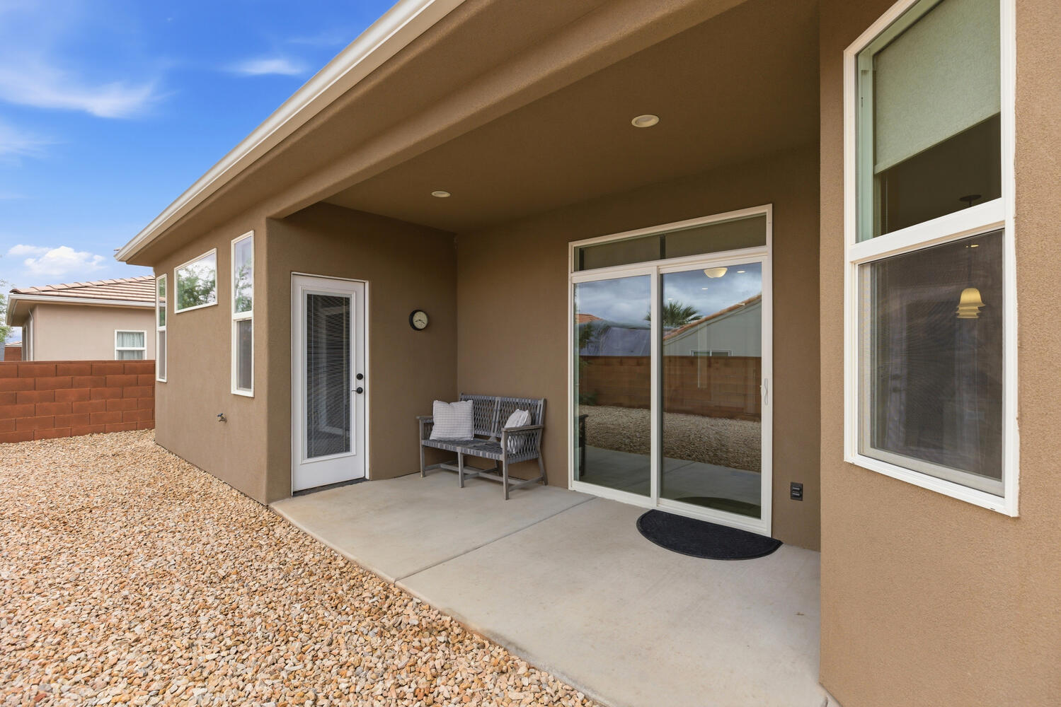 FROG HOLLOW - Residential