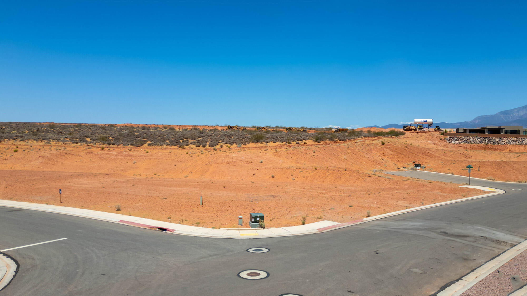 ESTATES AT SAND HOLLOW - Land