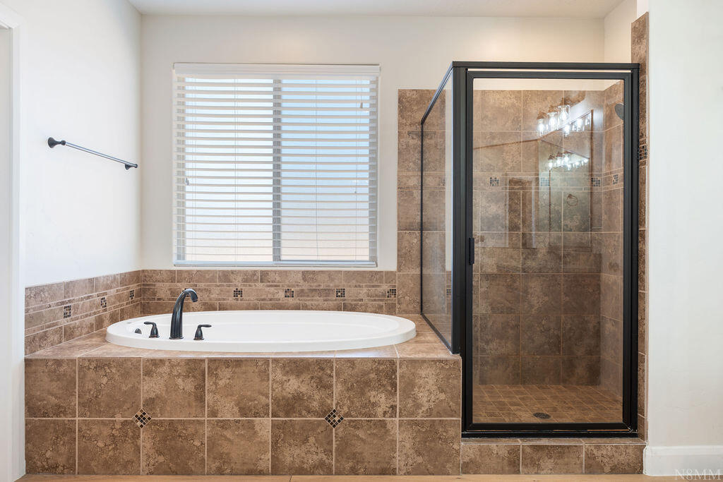 TENAYA ESTATES - Residential