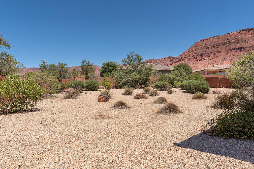 TENAYA ESTATES - Residential