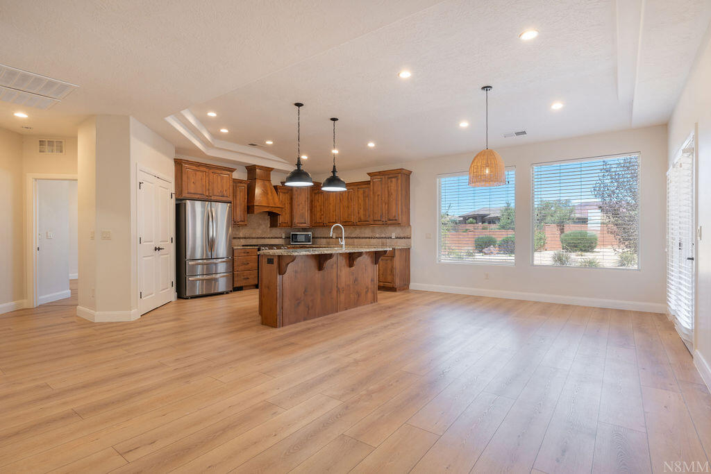 TENAYA ESTATES - Residential