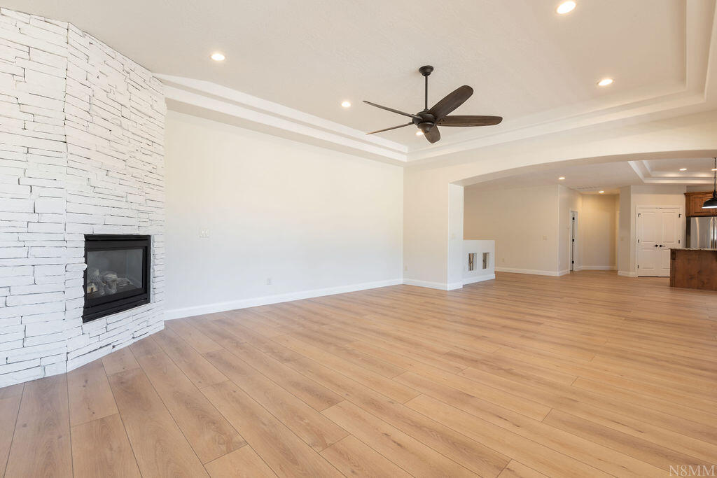 TENAYA ESTATES - Residential