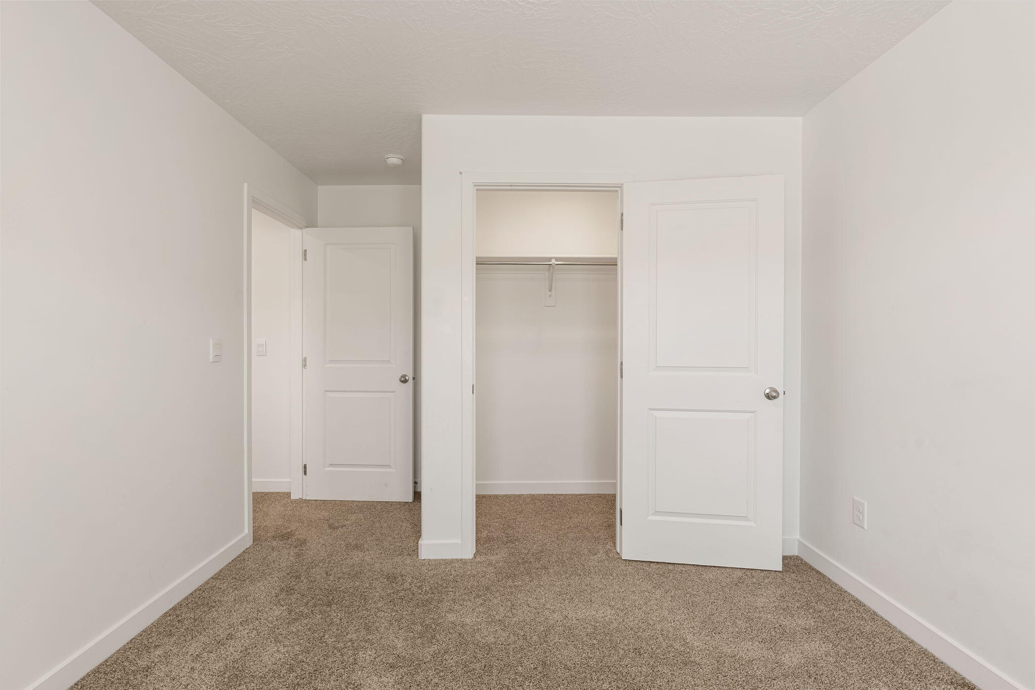 STARR SPRINGS AT LONG VALLEY - Residential