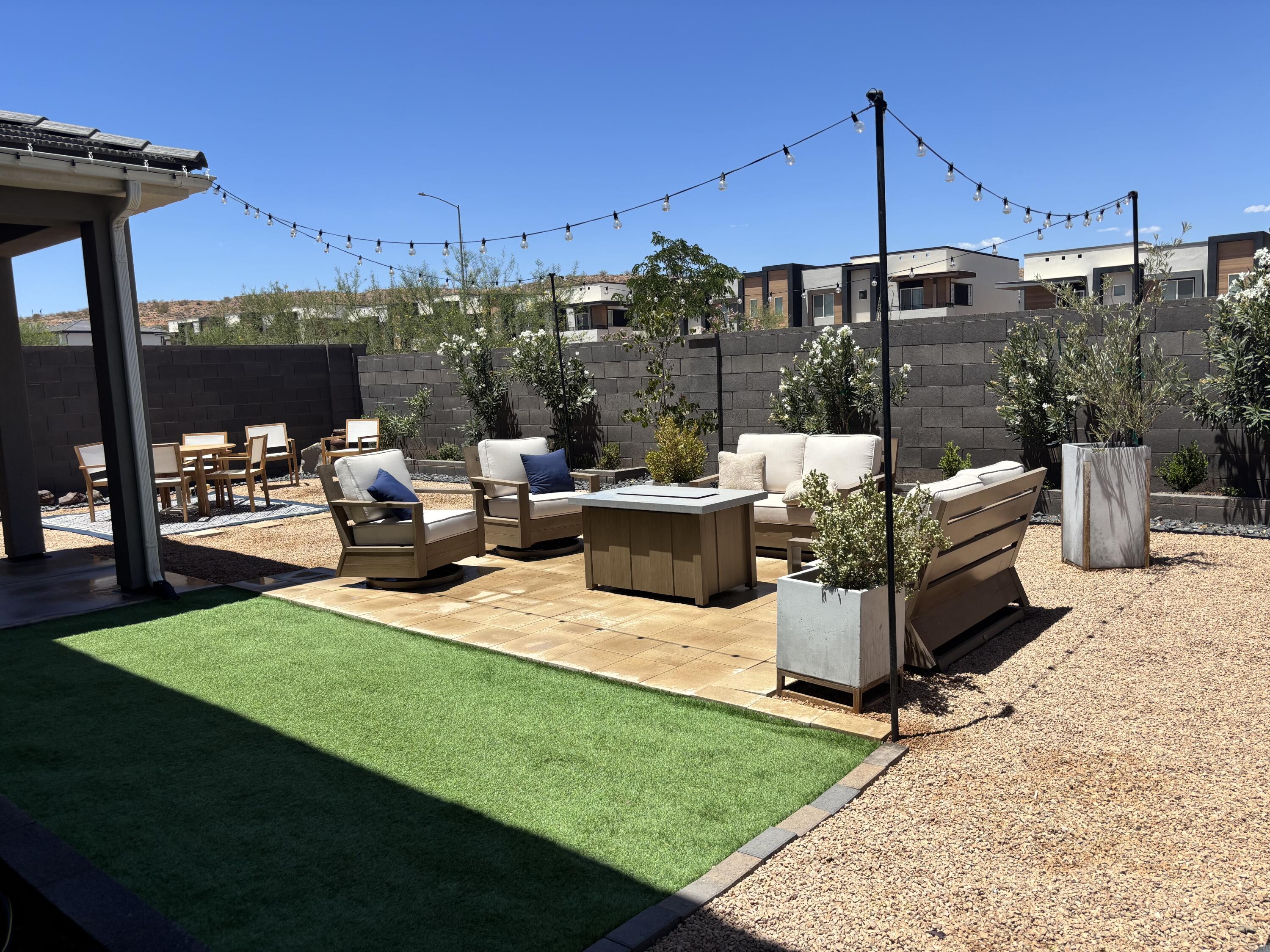 STARR SPRINGS AT LONG VALLEY - Residential