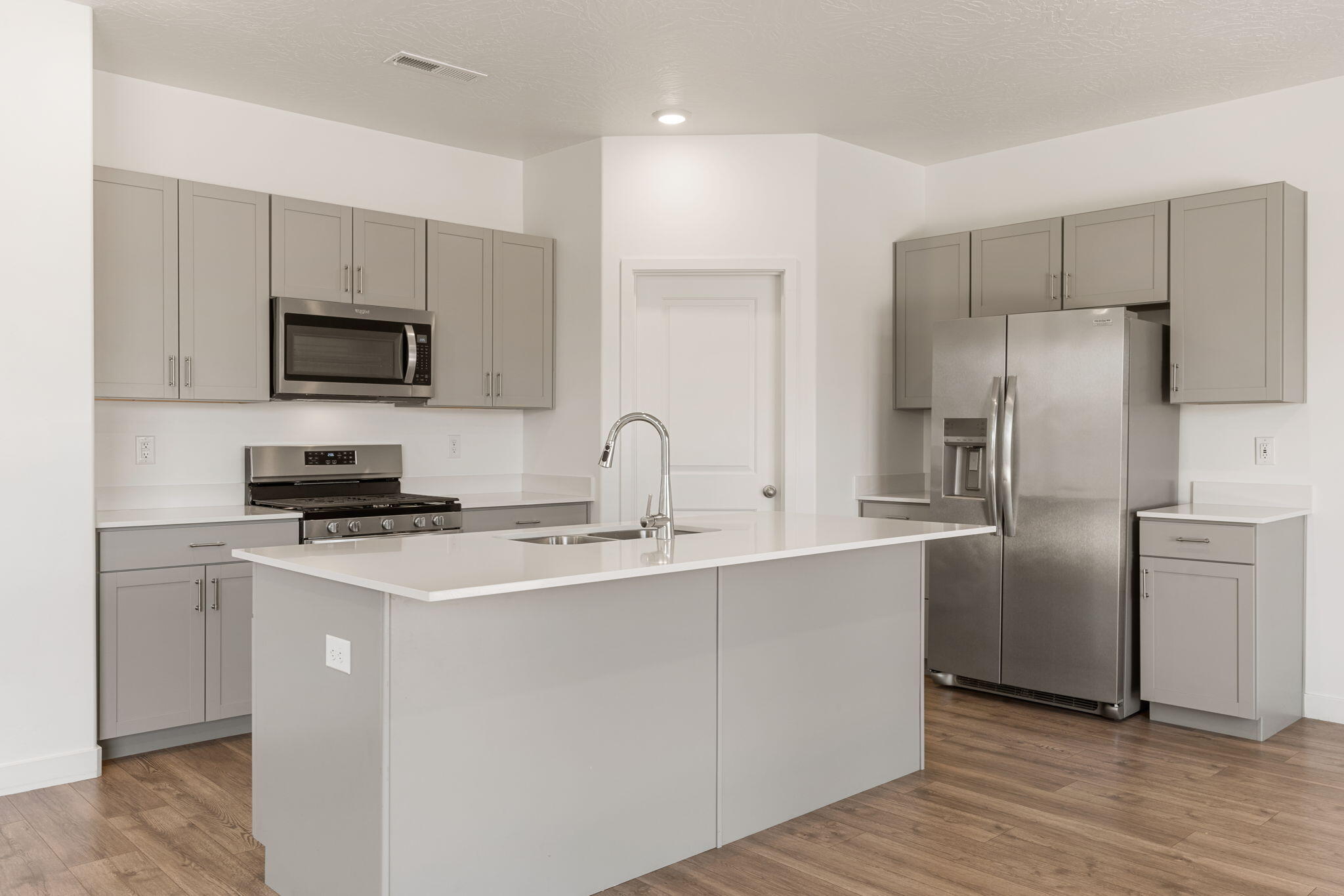 STARR SPRINGS AT LONG VALLEY - Residential