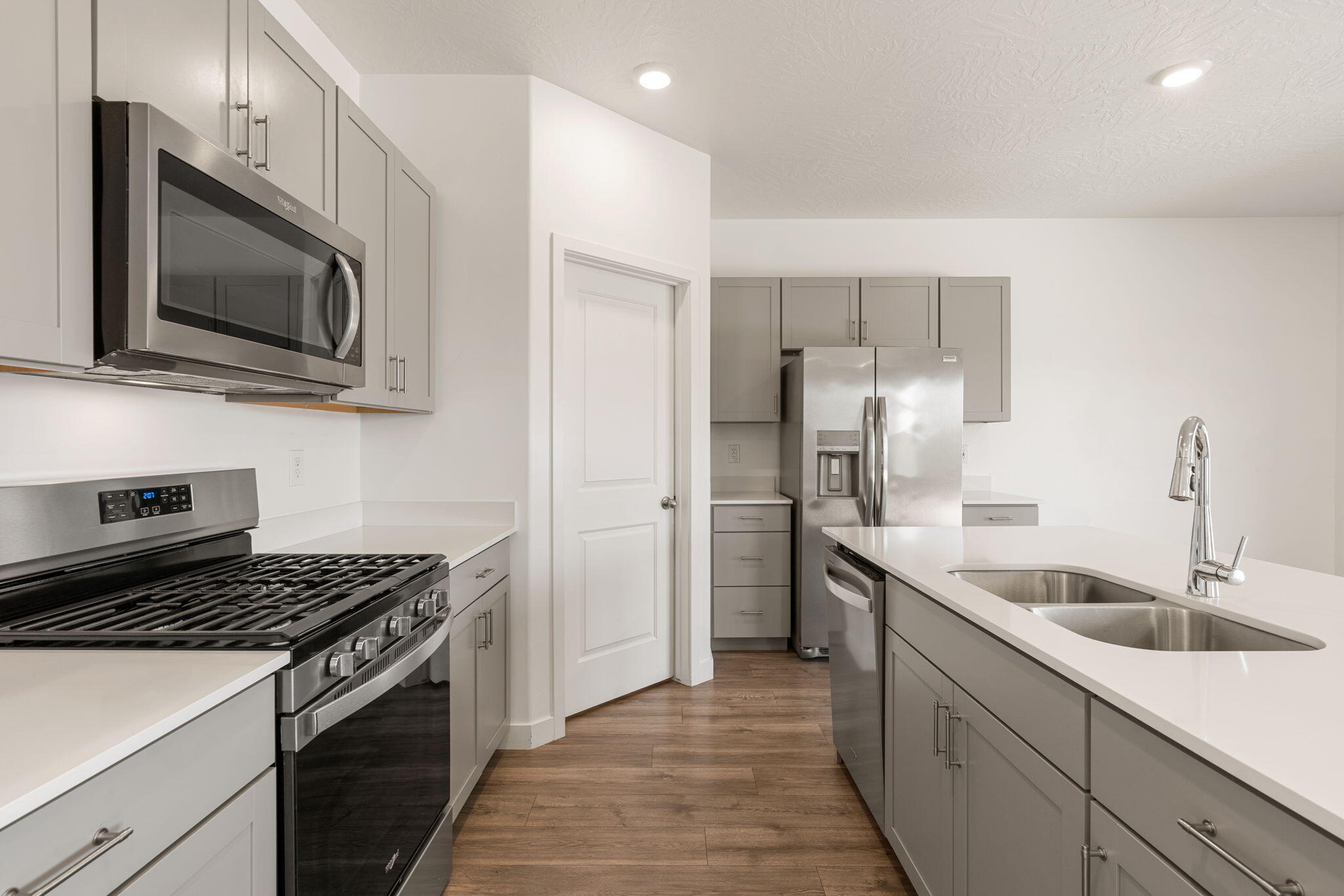STARR SPRINGS AT LONG VALLEY - Residential